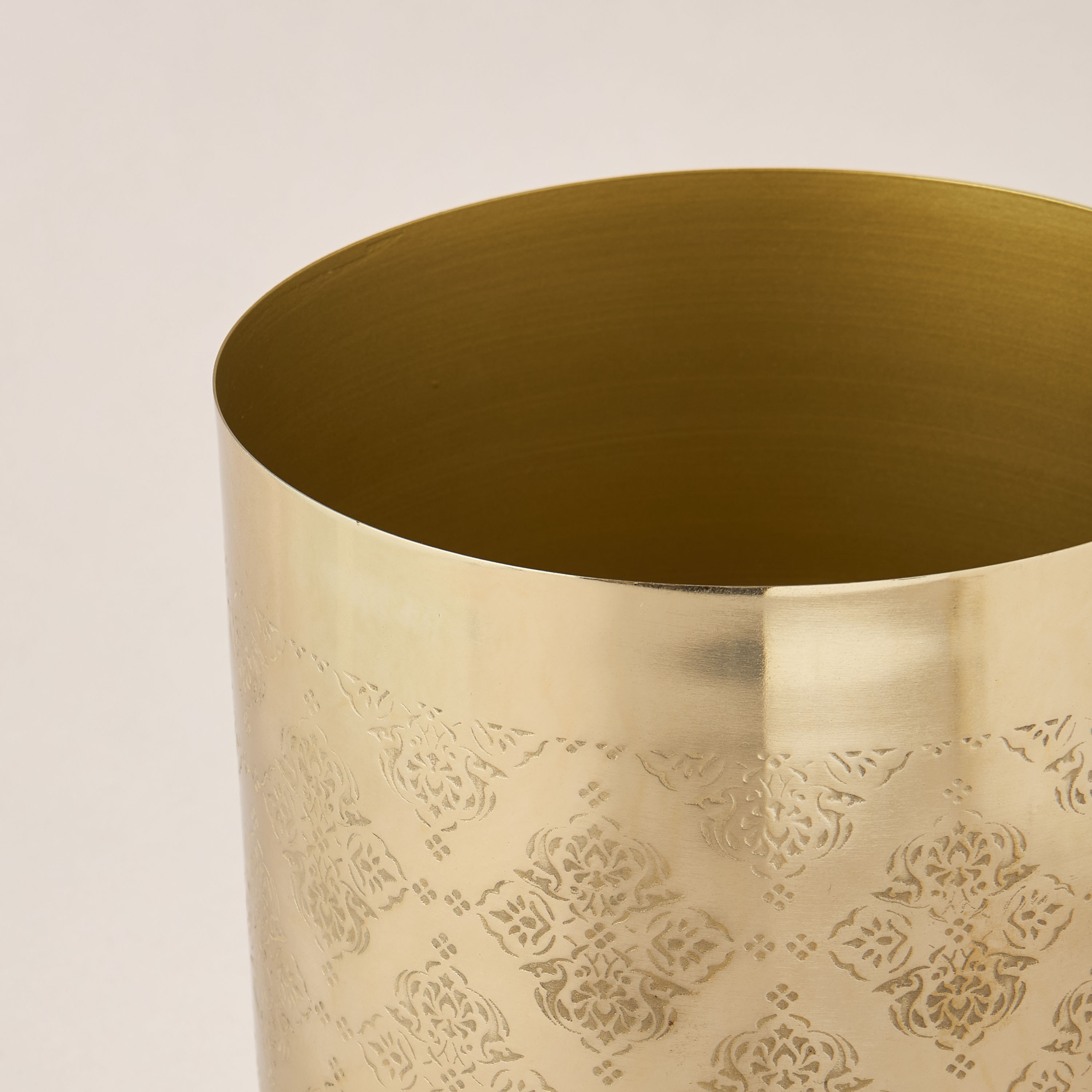 Arabic Embossed Metal Planter - 18x18x21 cms-household-gardenandoutdoor-potsandplanters-image-4