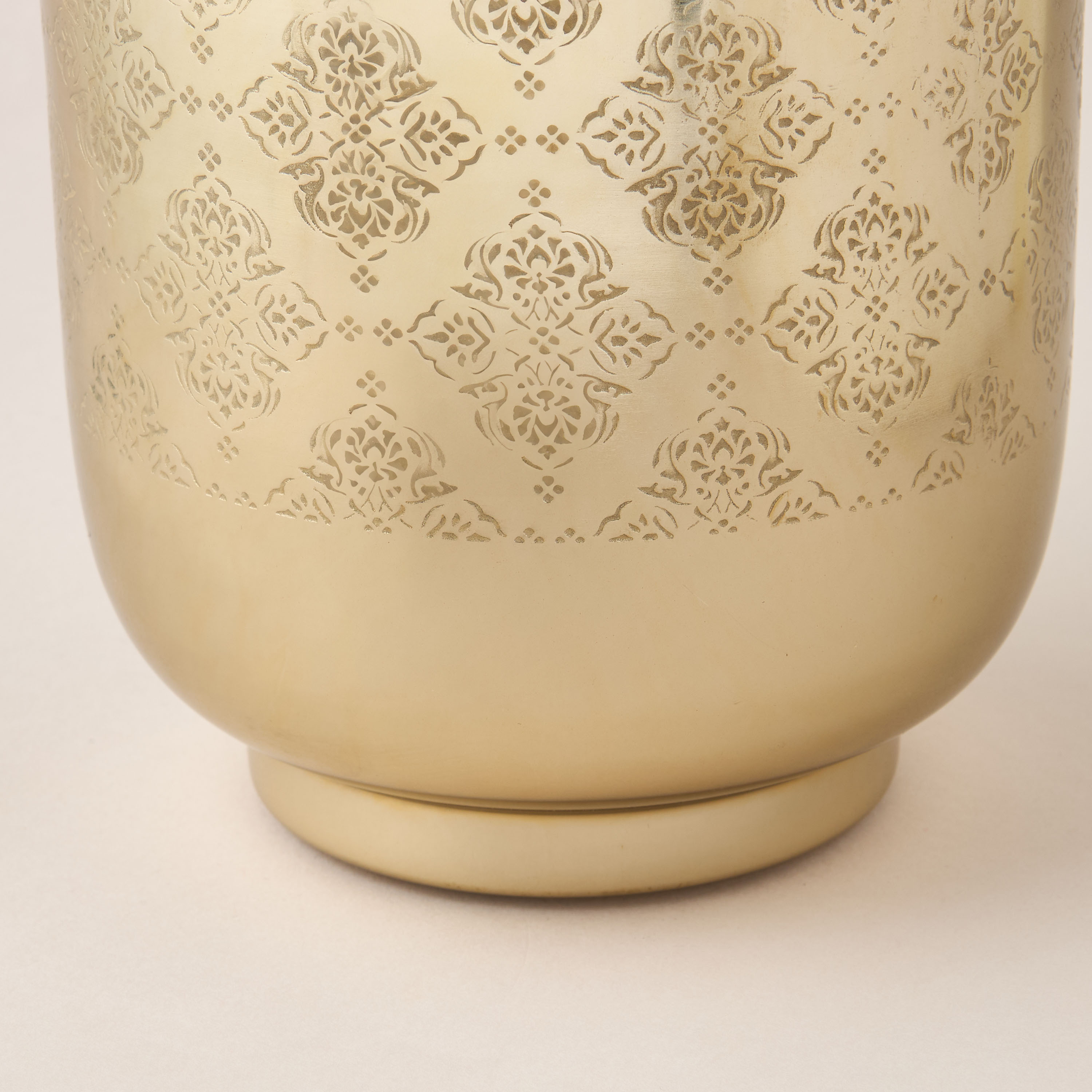 Arabic Embossed Metal Planter - 18x18x21 cms-household-gardenandoutdoor-potsandplanters-image-5