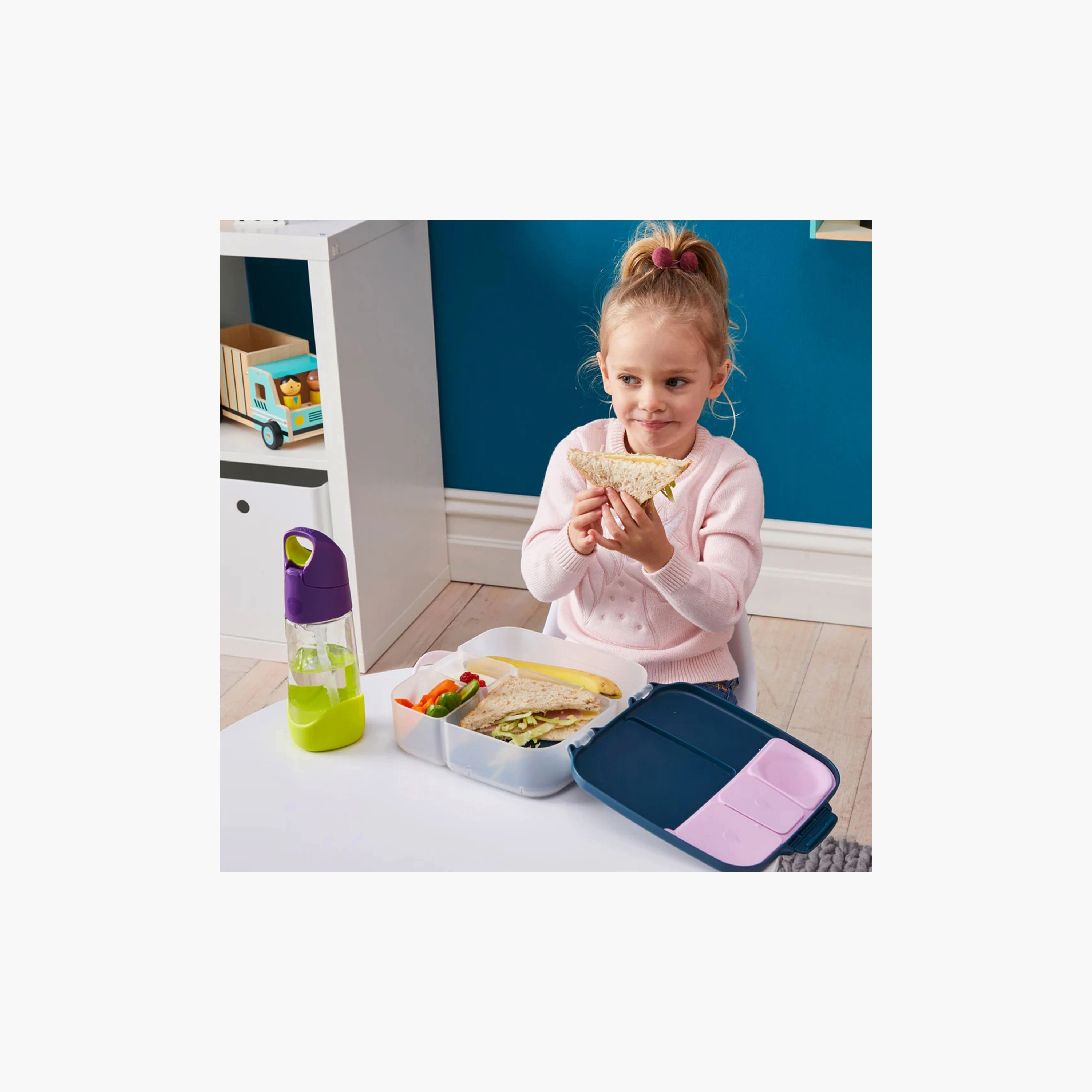 صندوق غداء خالٍ من مادة BPA بـ 4 أقسام من بي.بوكس-school-lunchessentials-lunchboxes-image-5