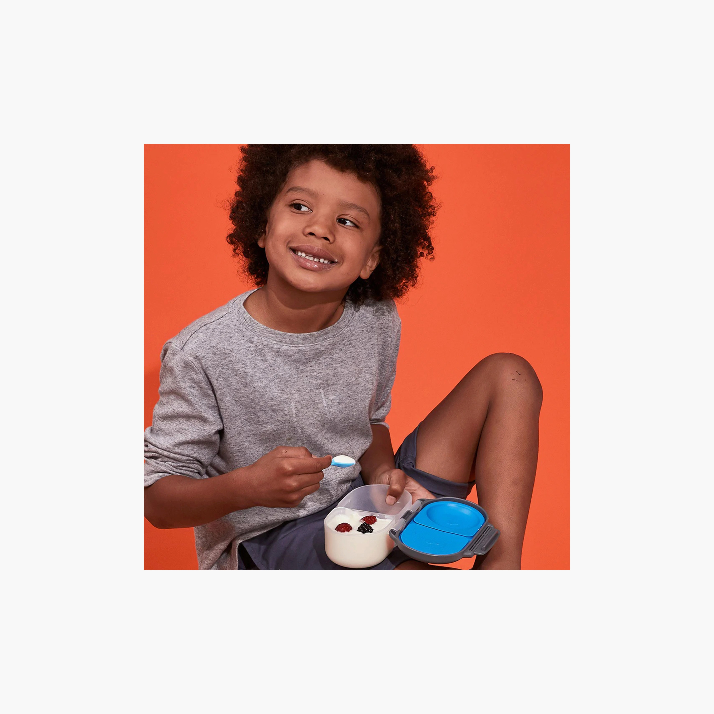 صندوق وجبات خفيفة خالي من مادة BPA قسمين من بي.بوكس-school-lunchessentials-lunchboxes-image-4