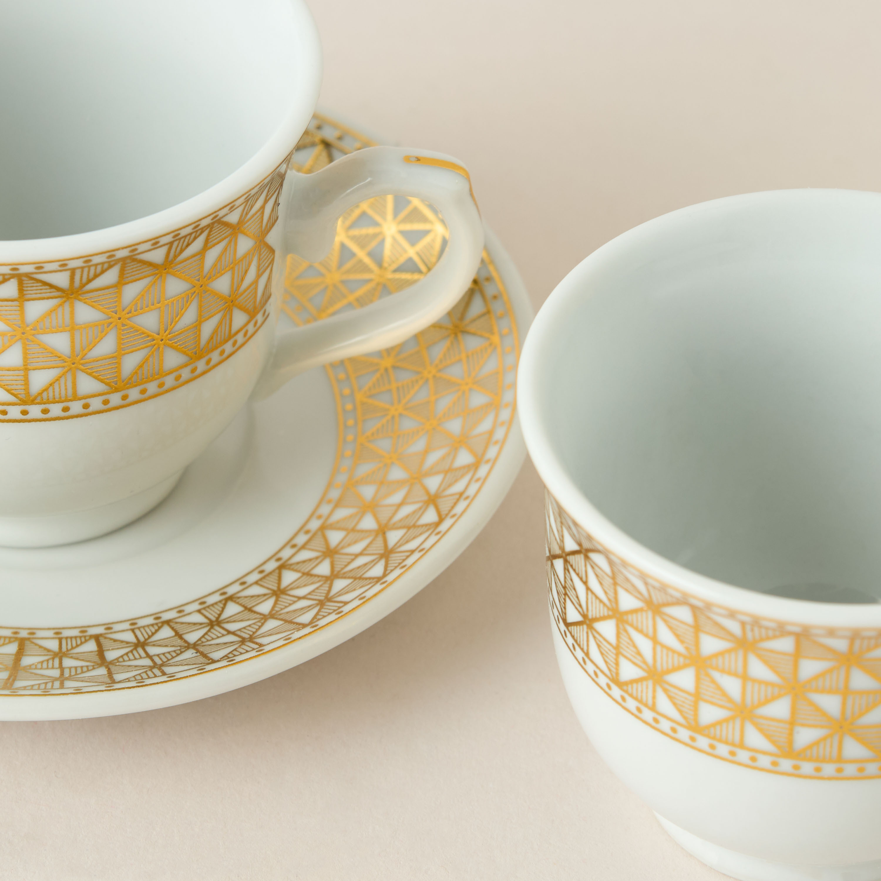 Linear Luxe 12-Piece Cup and Saucer Set-household-dining-teaandcoffee-teaandcoffeesets-image-4