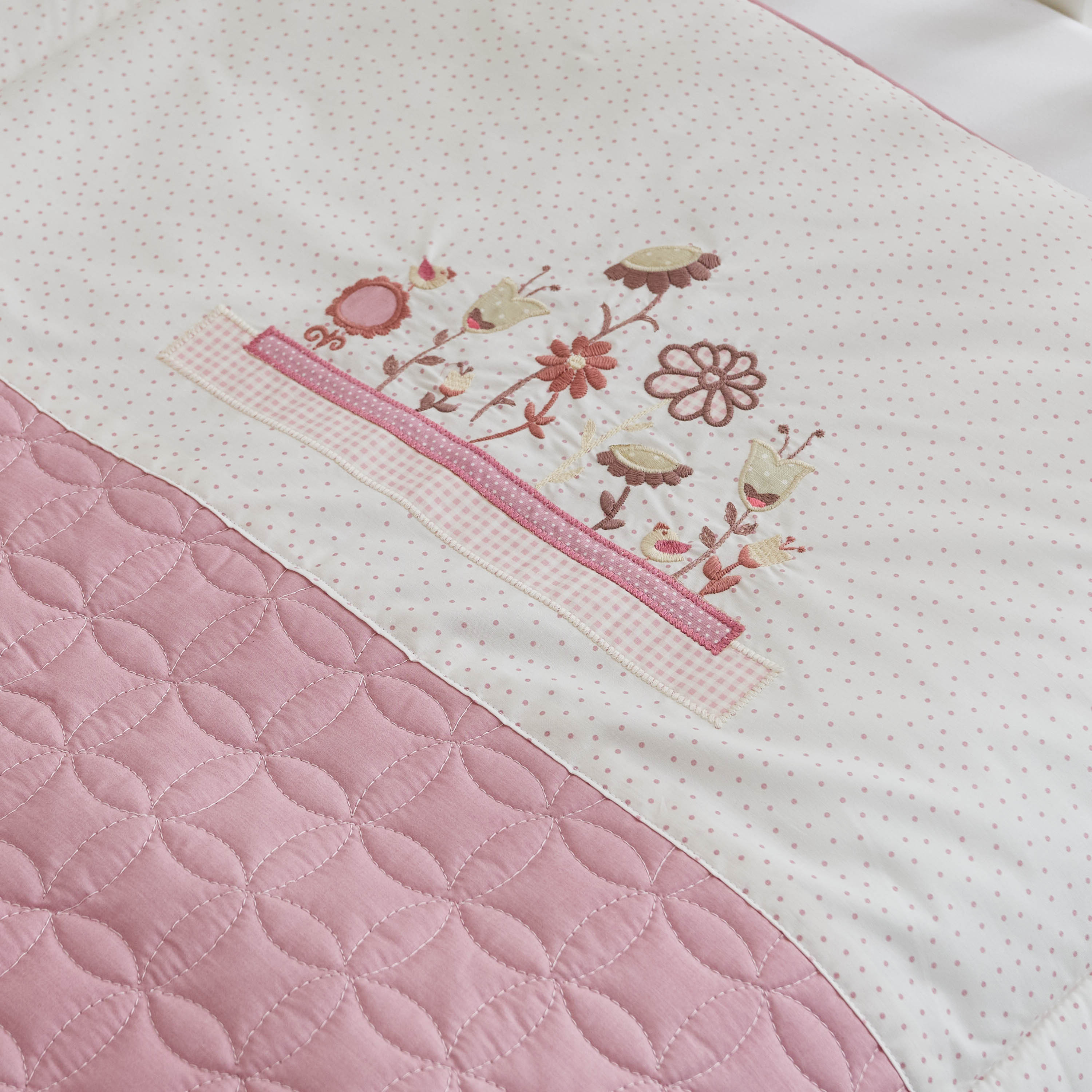 Cambrass Baby Bedding Set with Embroidery-baby-nursery-babybedding-image-5