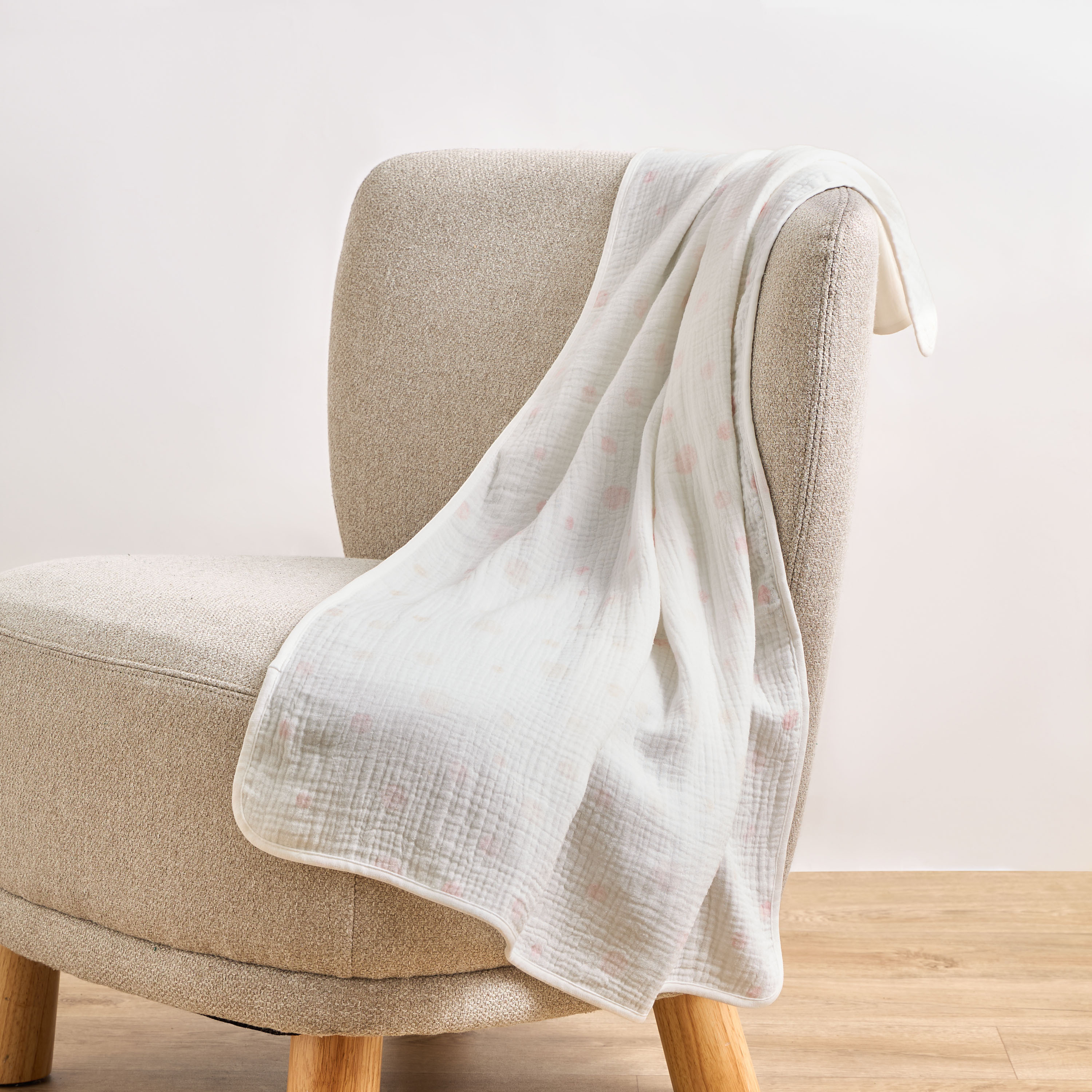 Juniors Baby Swaddle with Print, 35x32x27 cms-baby-nursery-blanketsandswaddles-swaddlesandsleepingbags-image-2
