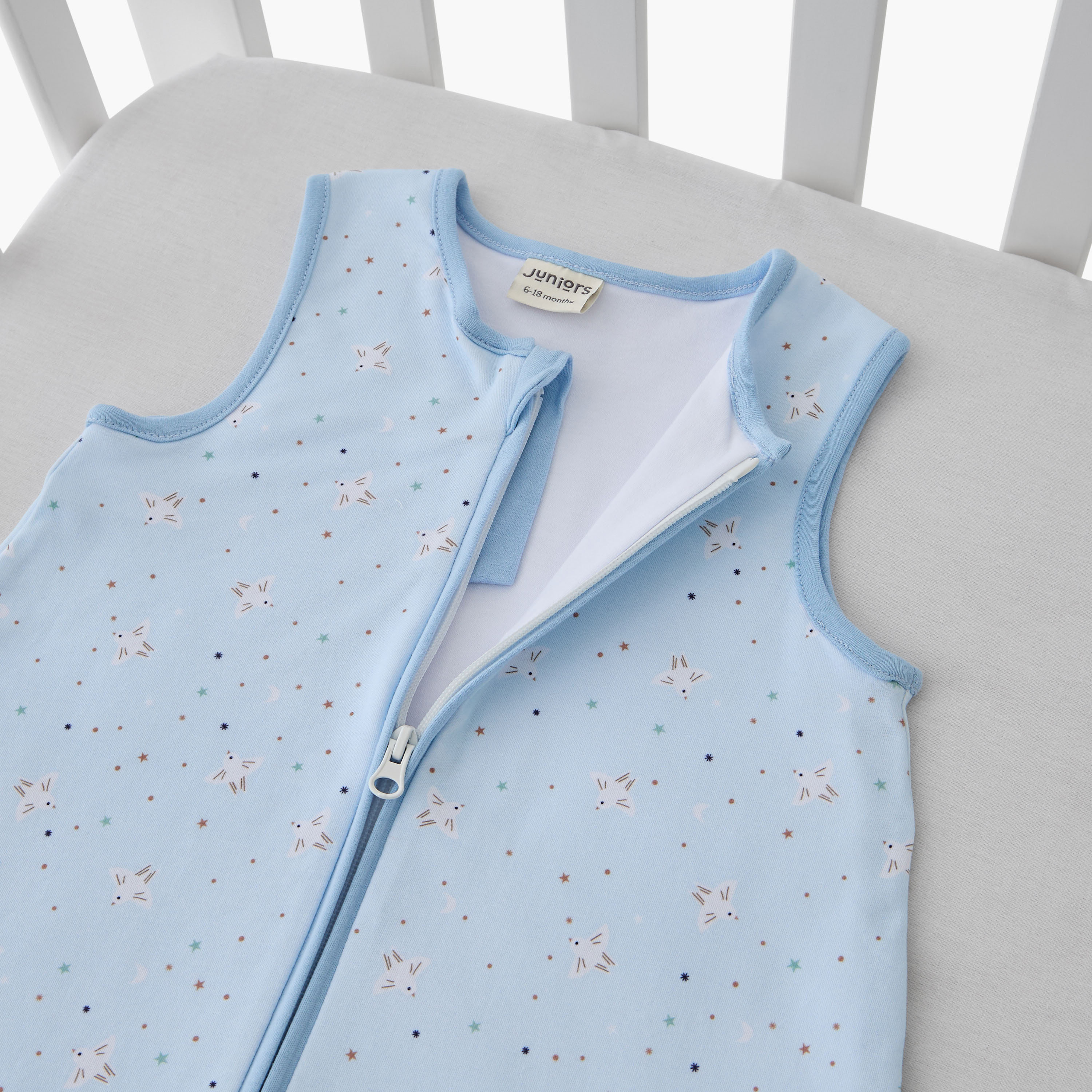 Juniors Sleeping Bag with Zip Closure, 6 months +-baby-nursery-blanketsandswaddles-swaddlesandsleepingbags-image-4