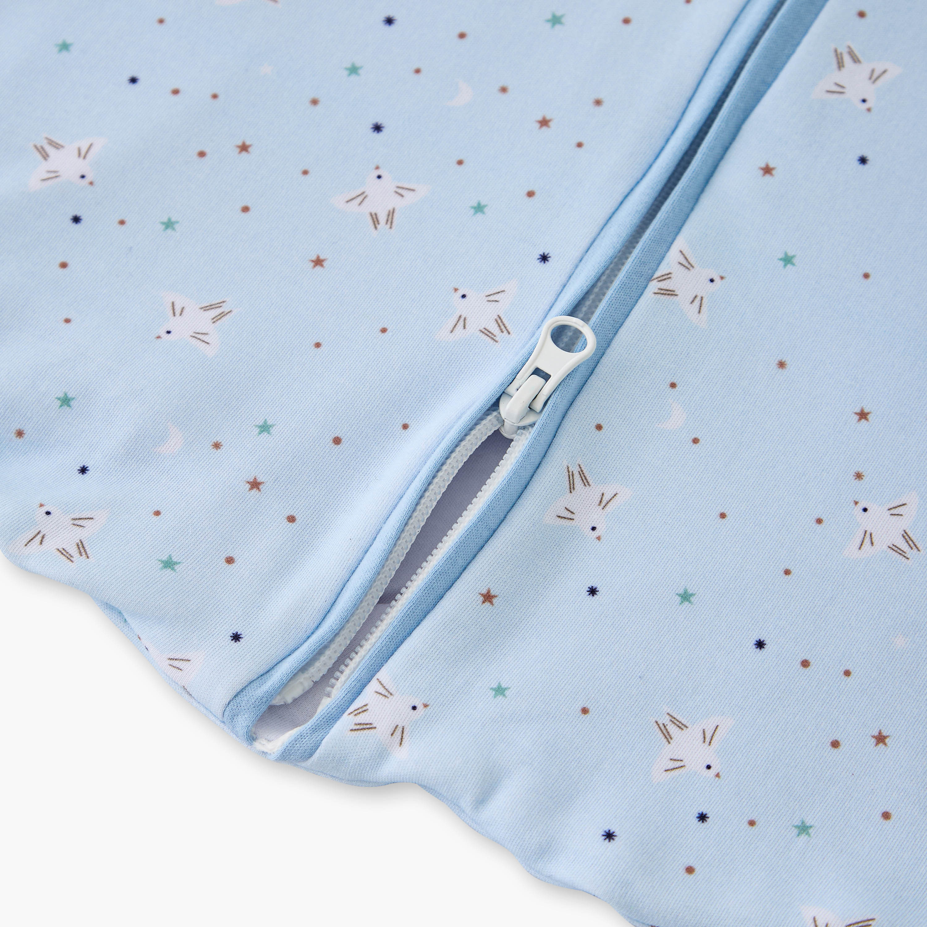 Juniors Sleeping Bag with Zip Closure, 6 months +-baby-nursery-blanketsandswaddles-swaddlesandsleepingbags-image-5