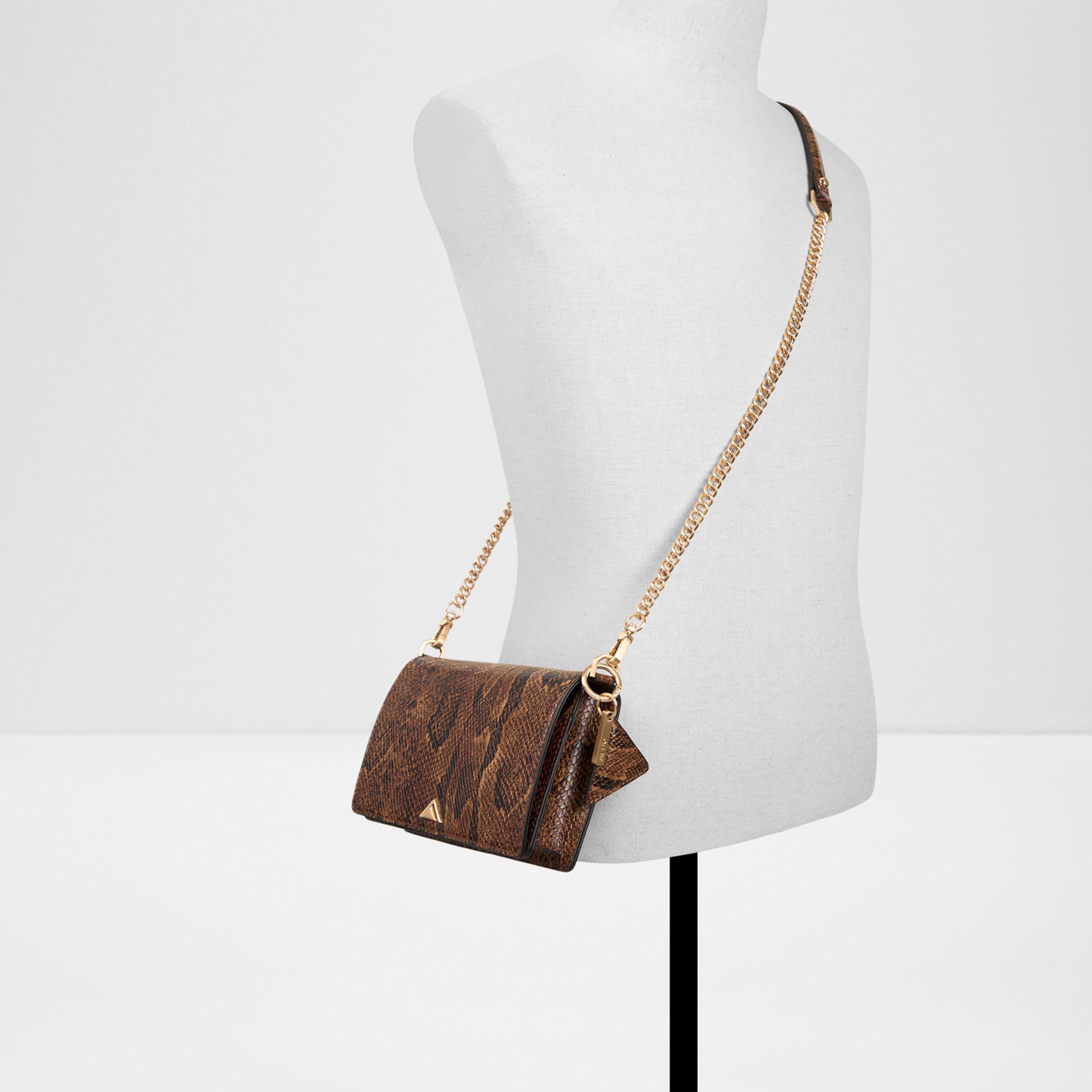 ألدو- شنطة  كروس  ليليث بطبعة حيوانات مع قفل وحزام سلسلة-women-bagsandwallets-handbags-image-4