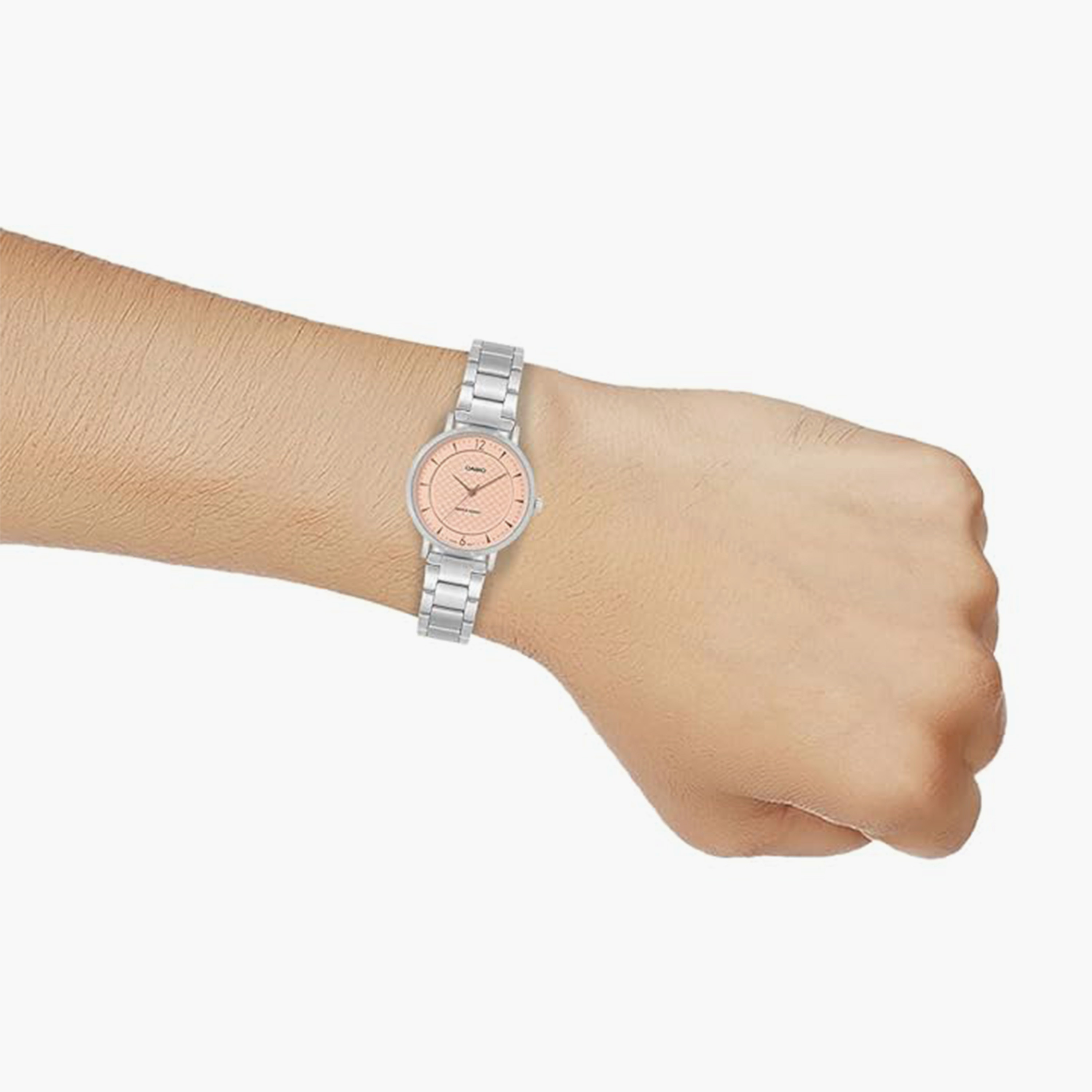 كاسيو- ساعة نسائية تناظرية حزام ستانلس ستيل لون فضي  34 مم | LTP-VT04D-4ADF-women-watchesandjewellery-watches-image-7