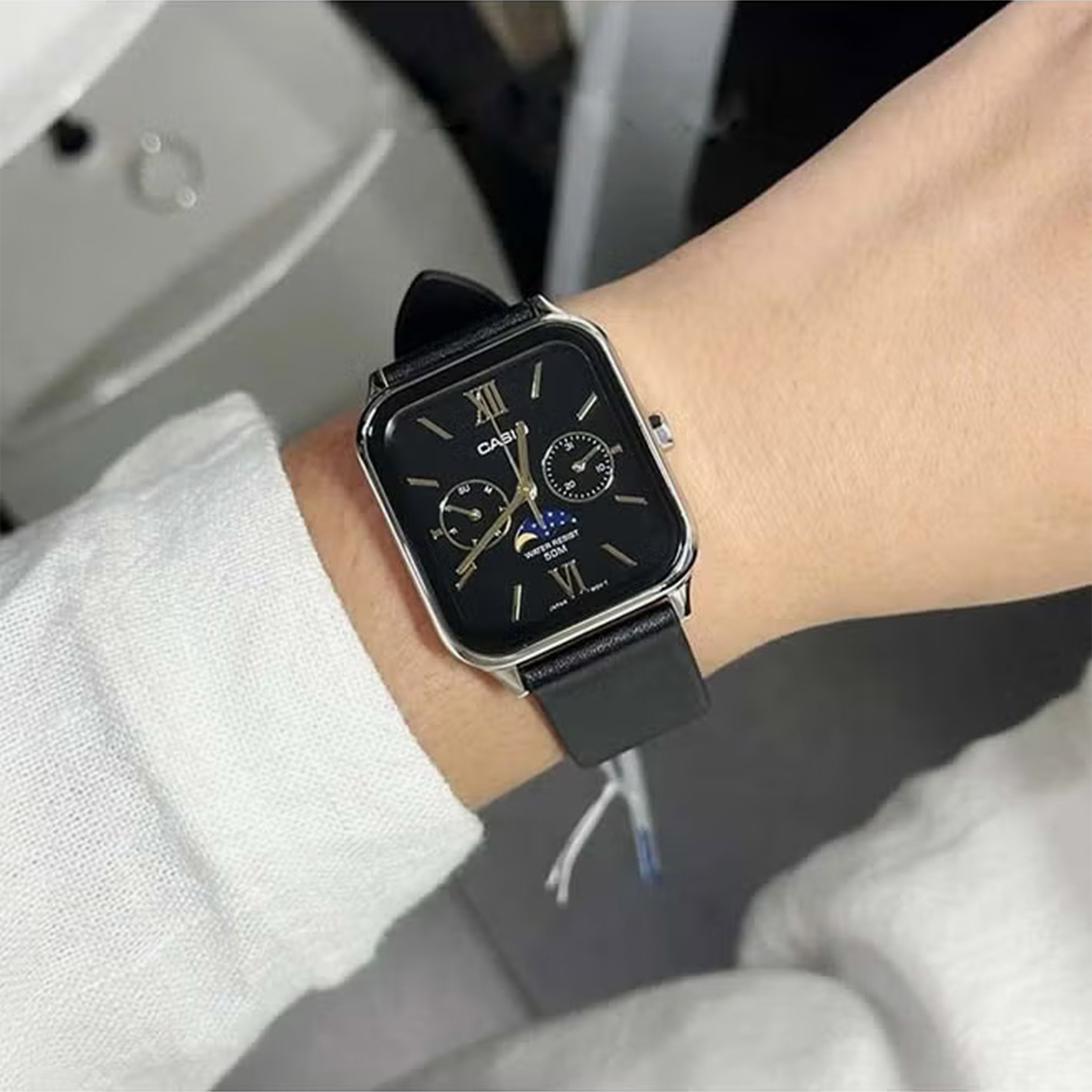 كاسيو- ساعة جلدية تناظرية فضية | MTP-M305L-1A2VDF-men-watchesandjewellery-watches-image-3