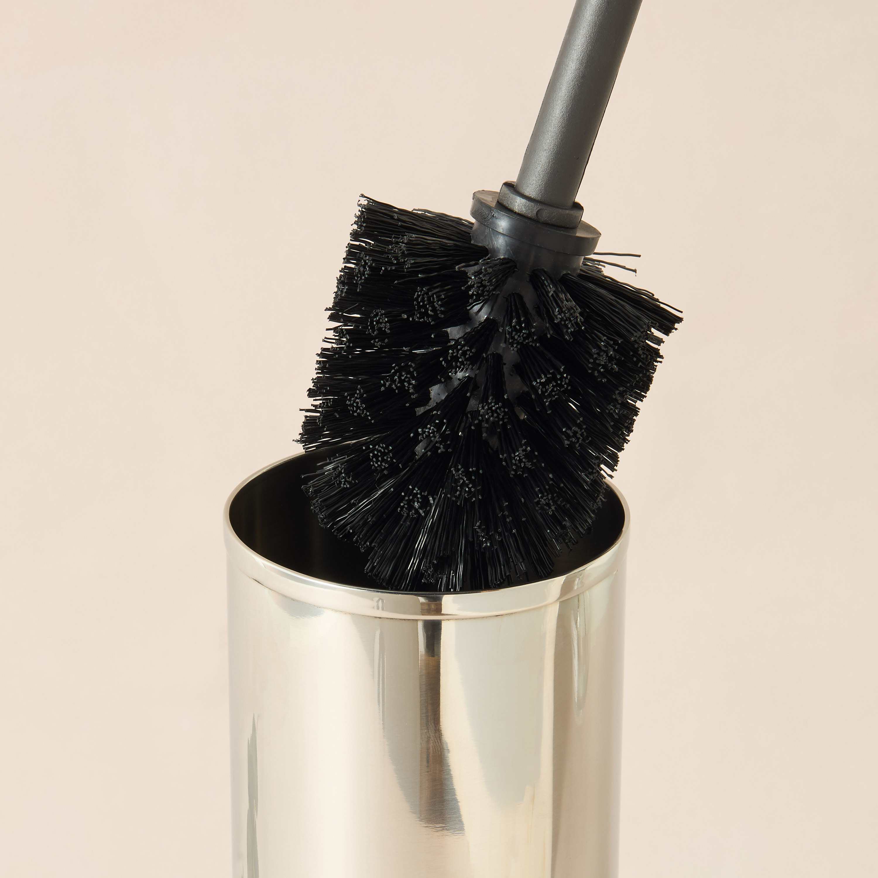 Gia como Cutout Detail Stainless Steel Toilet Brush Holder-household-bathandlaundry-bathaccessories-toiletbrushholders-image-3