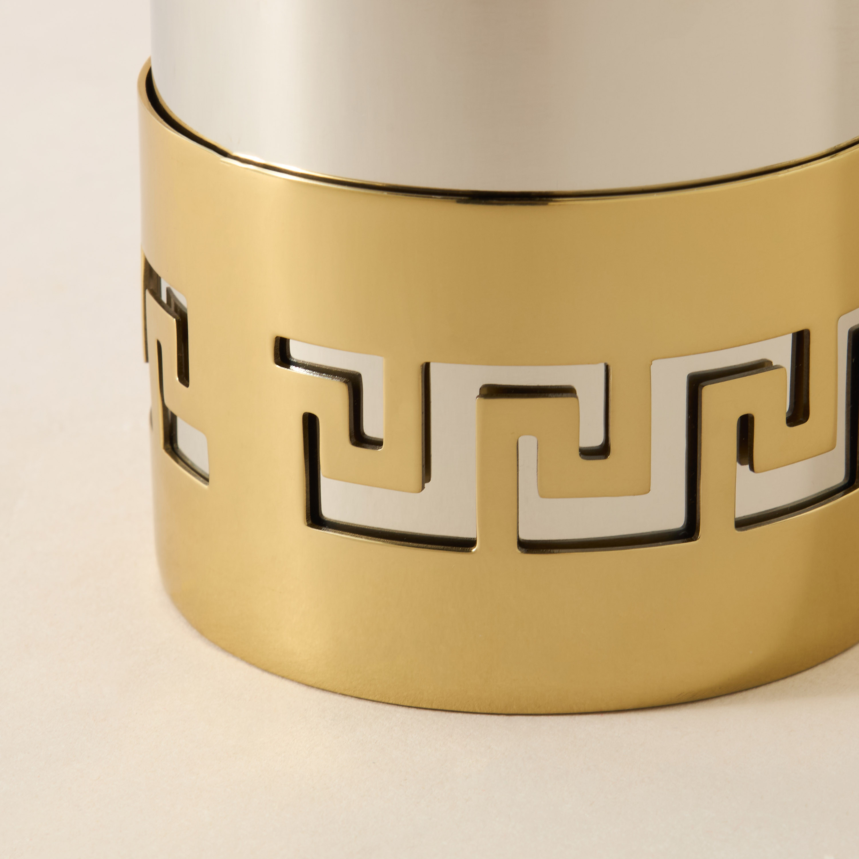 Gia como Cutout Detail Stainless Steel Tumbler-household-bathandlaundry-bathaccessories-toothbrushholdersandtumblers-image-4