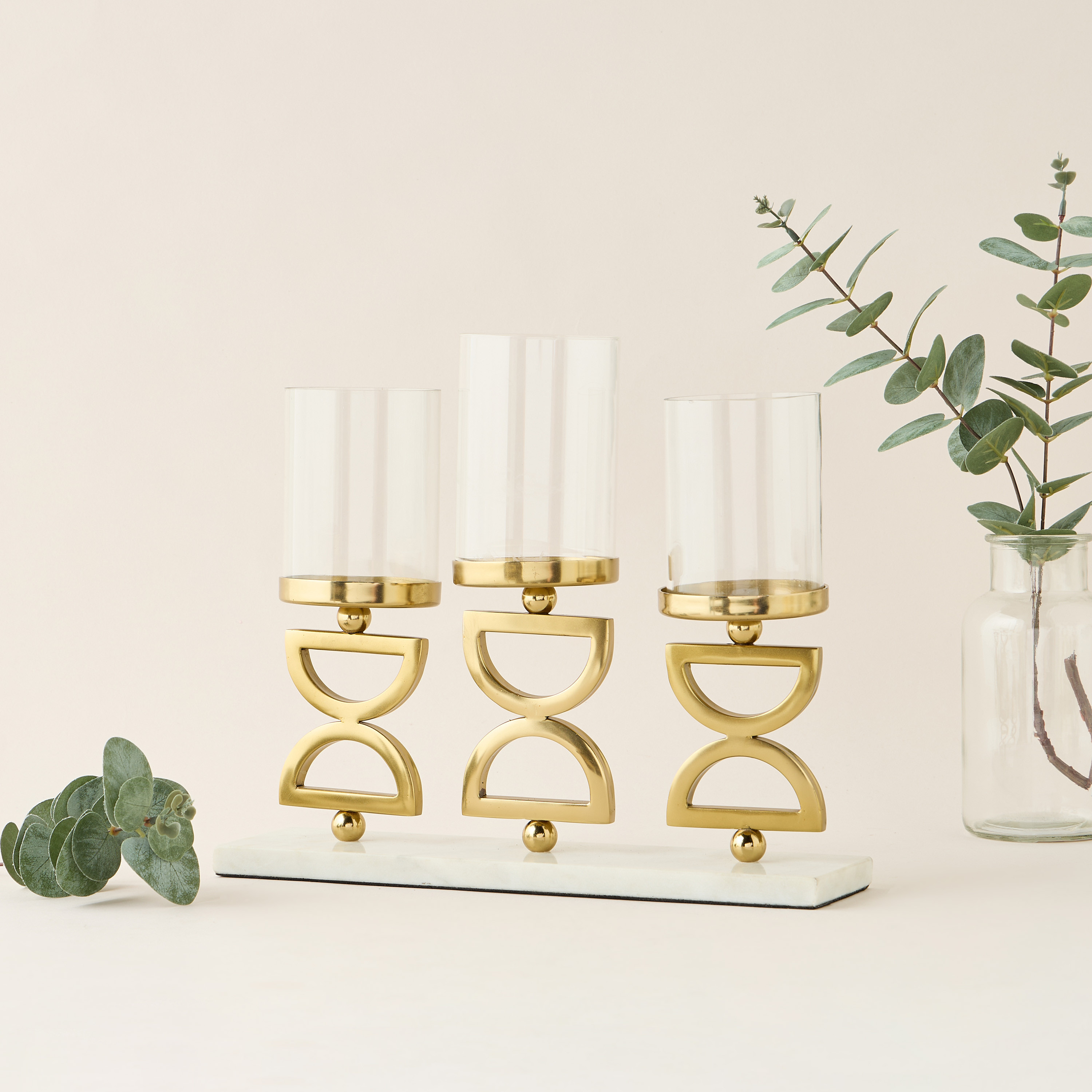 Gia Como 3-Pillar Candleholder - 18 cms-household-decor-candleholdersandlanterns-image-1