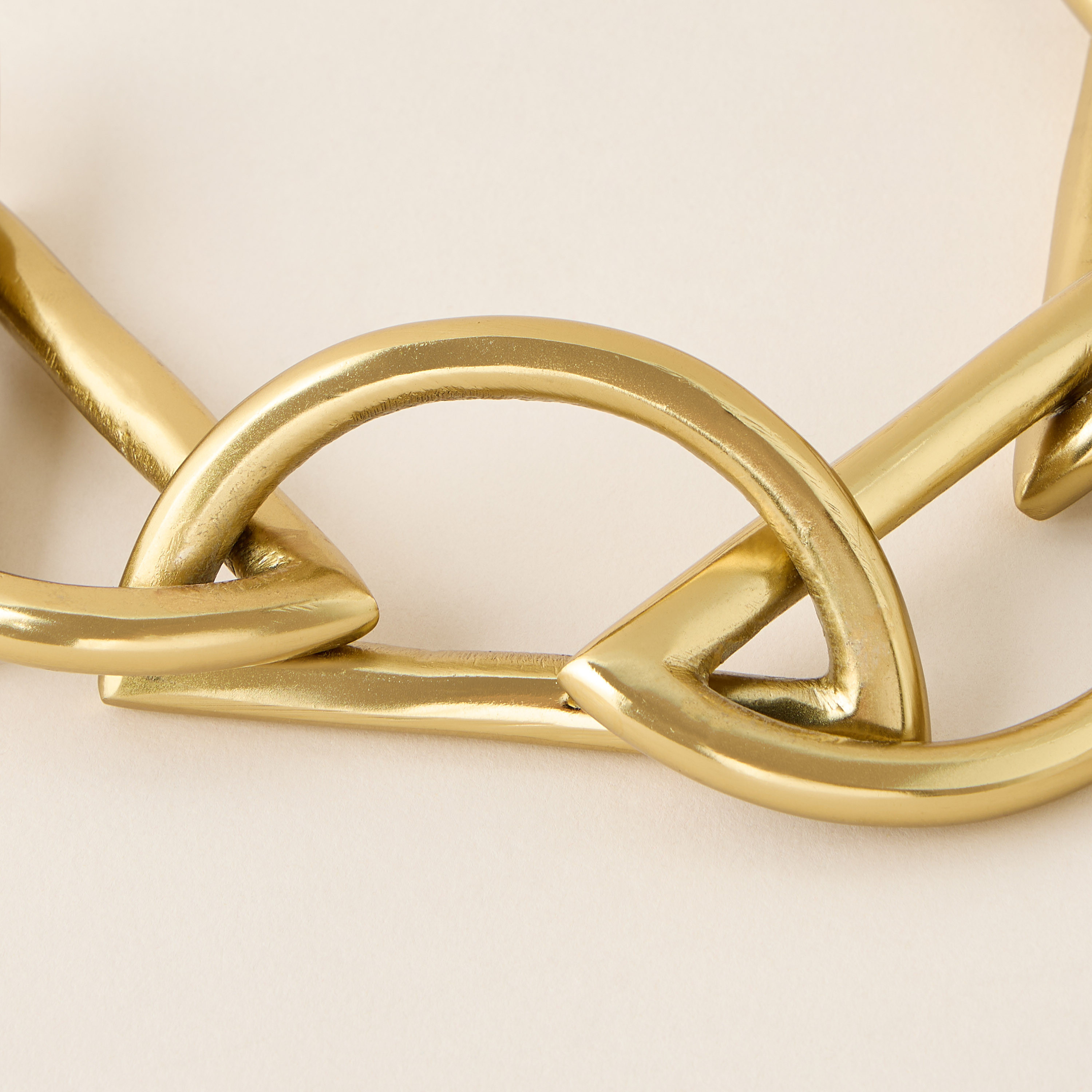 Gia Como Chain Link Decorative Showpiece-household-decor-decorativeobjectsandsculptures-image-4