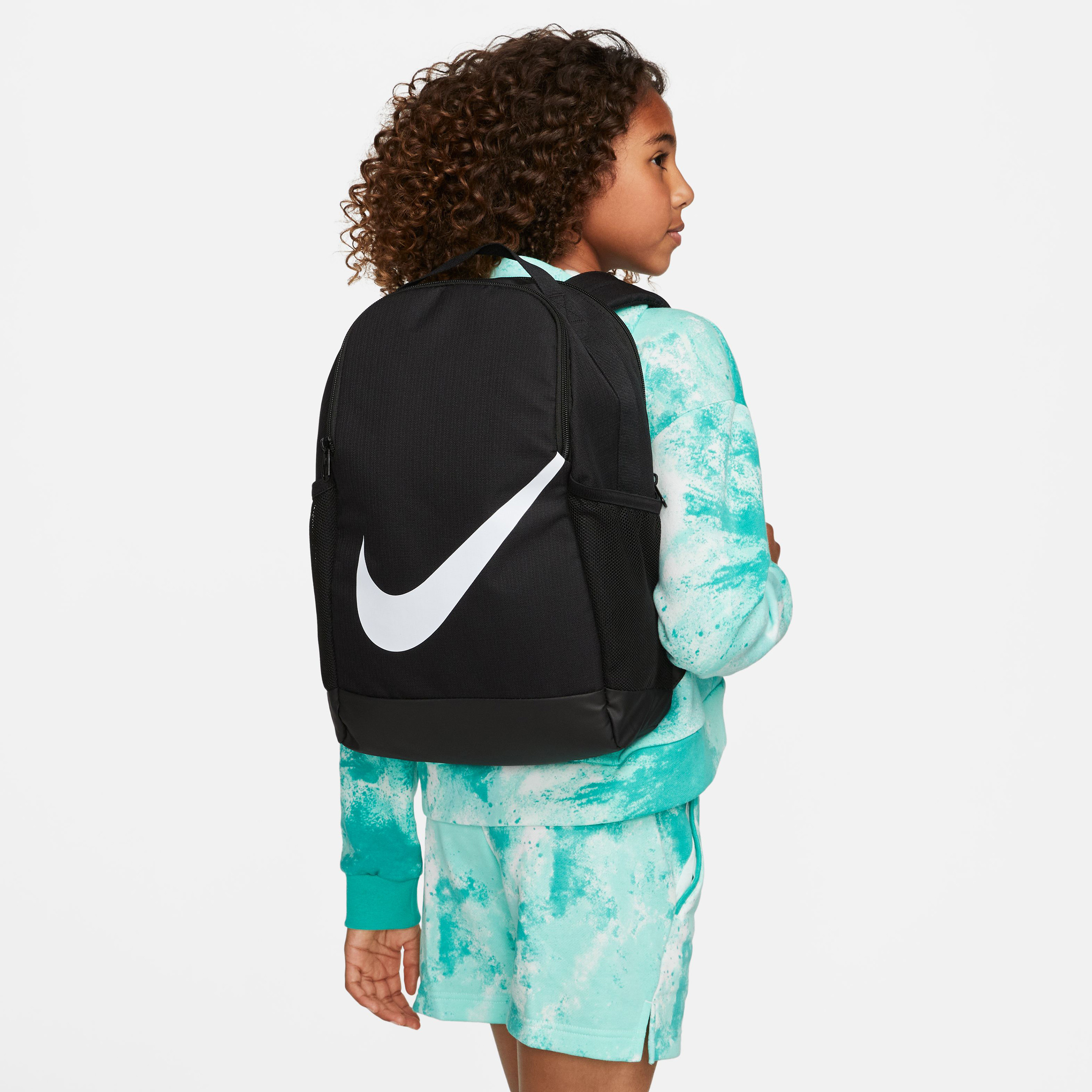 شنطة ظهر للأطفال برازيليا من نايك (18 لتر) - DV9436-010-school-bagsandbackpacks-backpacks-image-9
