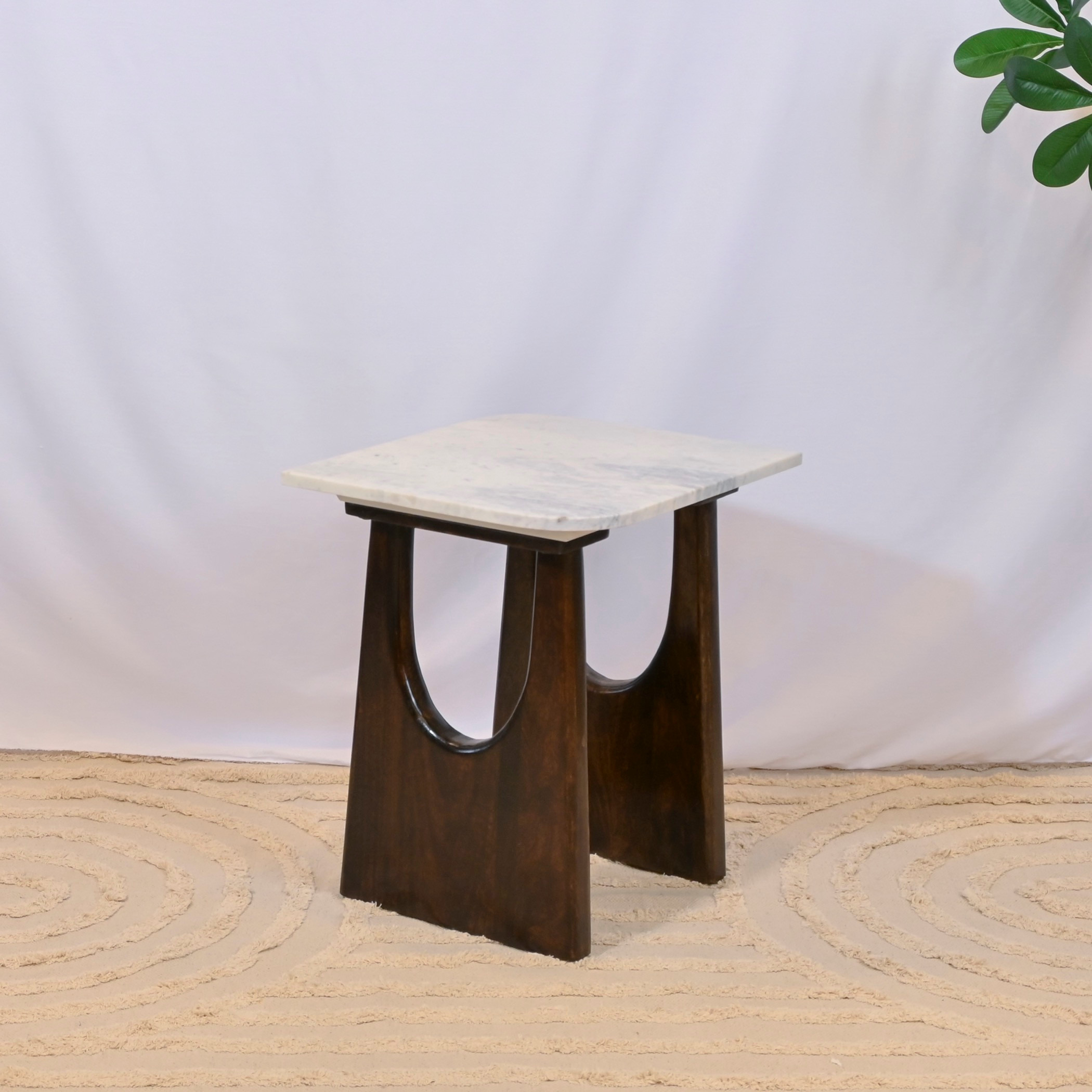 طاولة زينة بسطح رخام صنعت بواسطة لايف ستايل-furniture-livingroom-sideandendtables-image-2