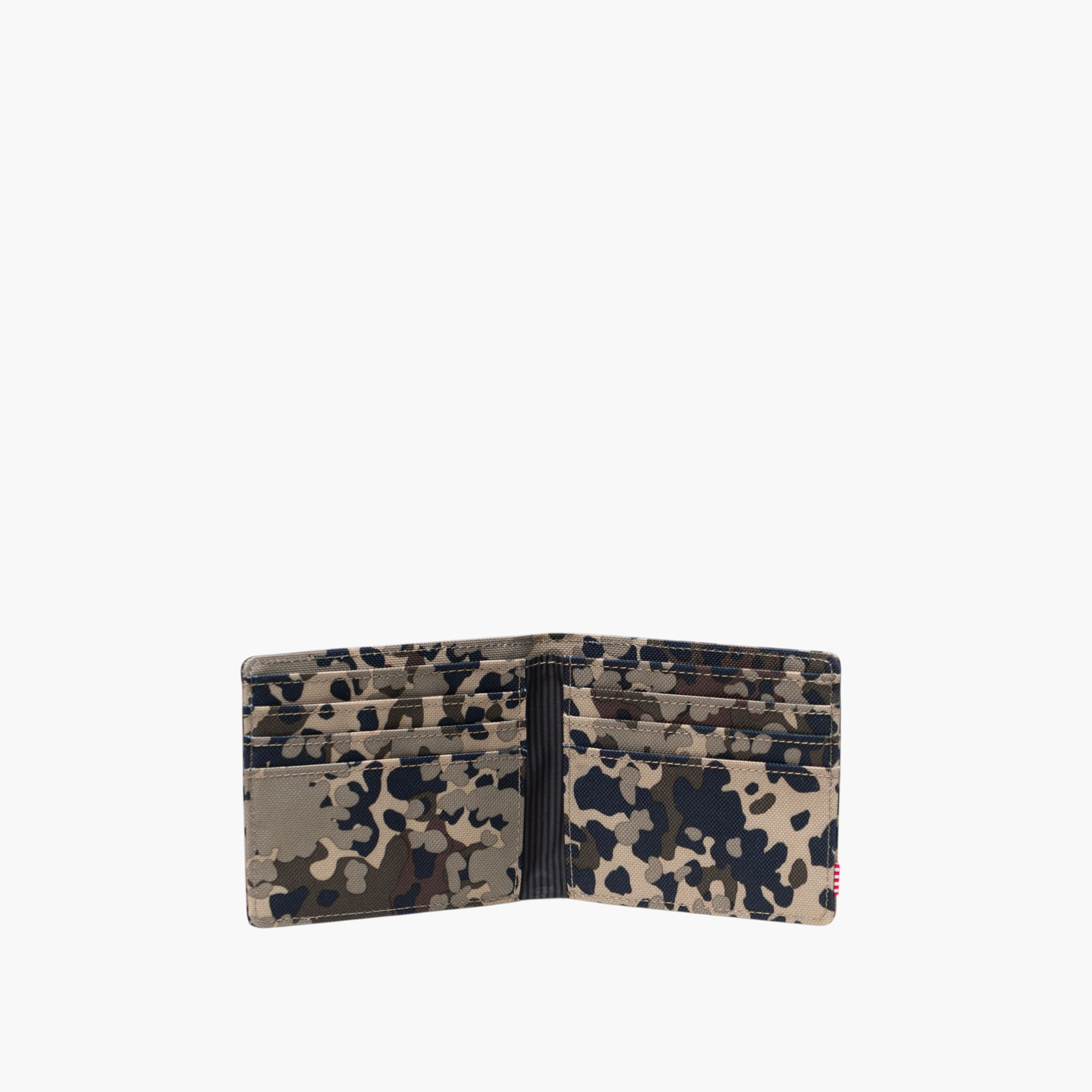 محفظة بطية ثنائية وطبعات مموهة من هيرشل سبلاي كو-men-bags-image-3