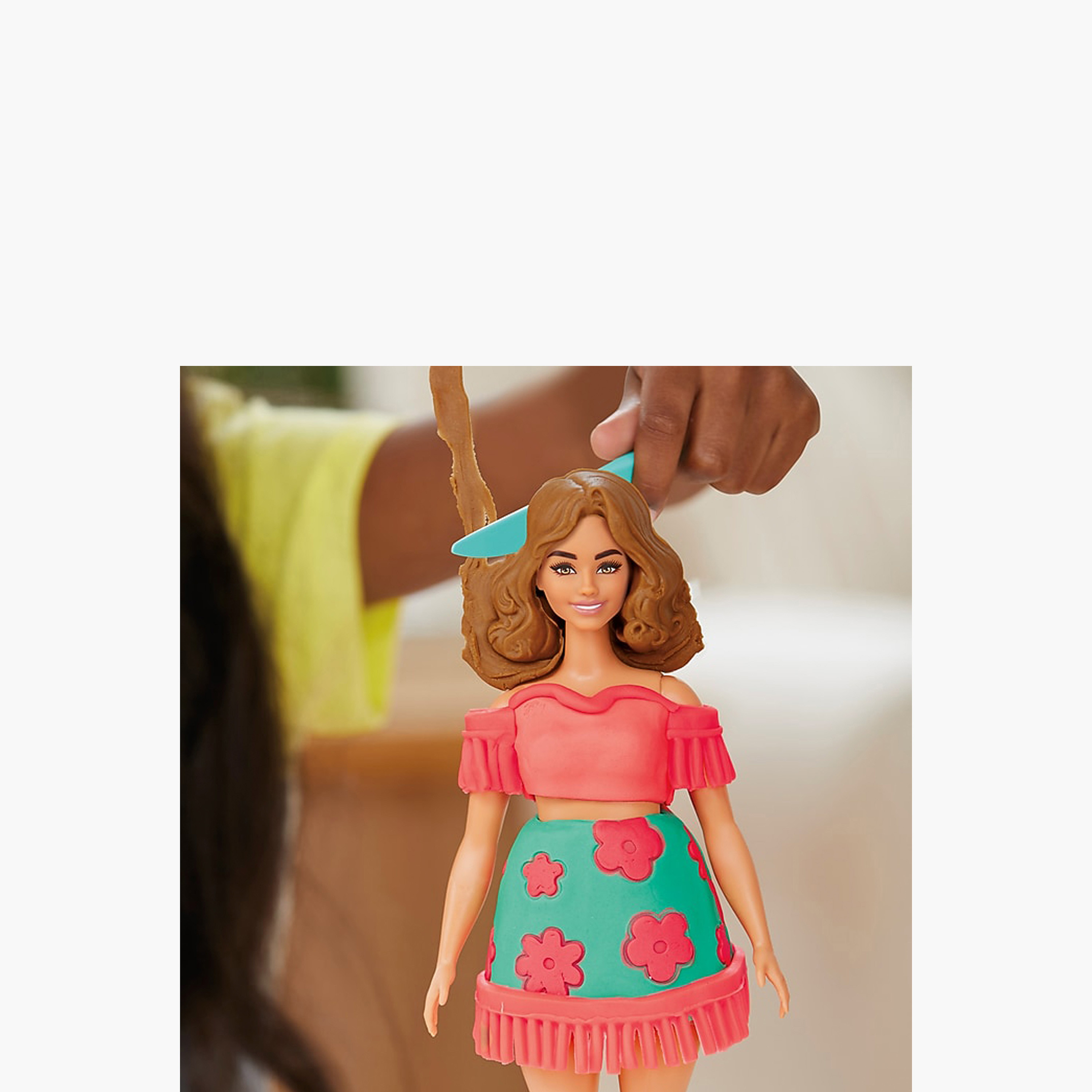 Play-Doh Barbie Florals and Fringe Playset-toys-educational-doughtoys-image-4