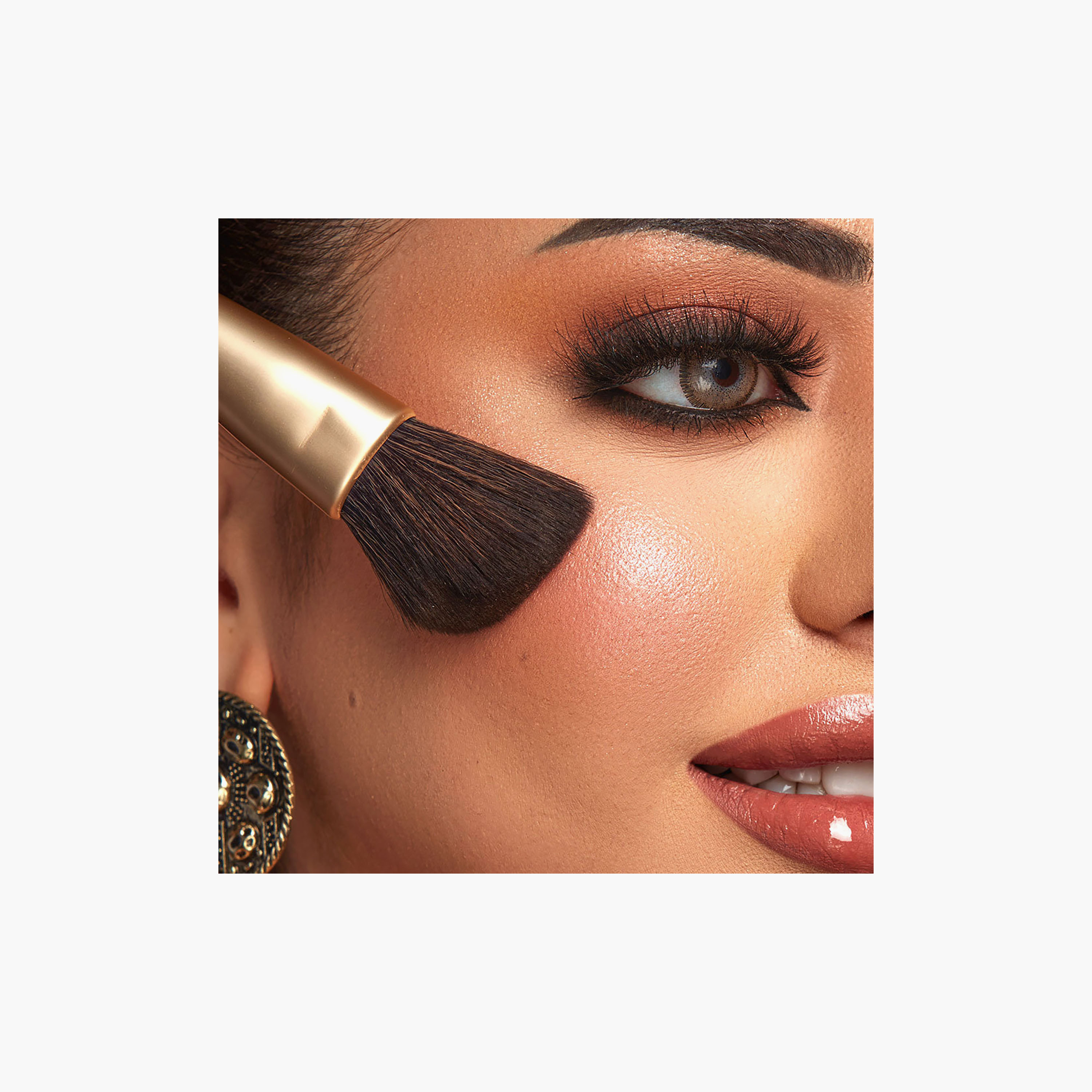 Character Cosmetics Face & Eyes Palette 17g-beautyandpersonalcare-makeup-eyes-eyeshadows-image-3