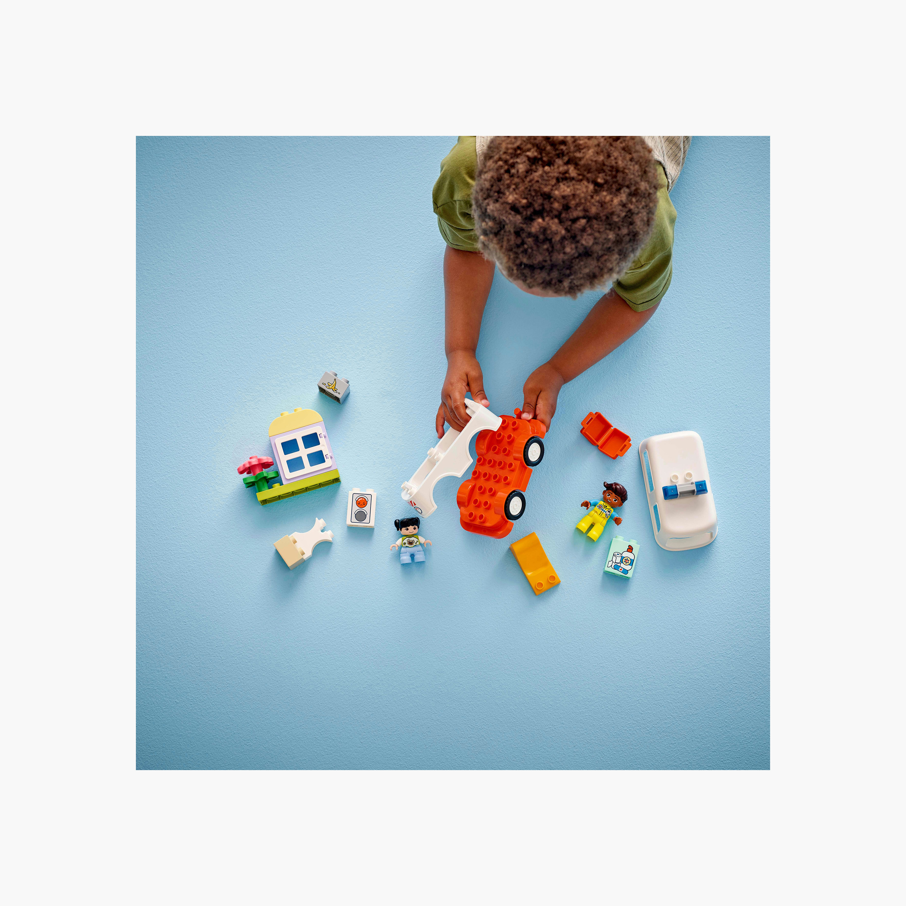 LEGO® DUPLO® Ambulance & Driver for Pretend Play 10447-toys-buildingblocks-blocks-image-5