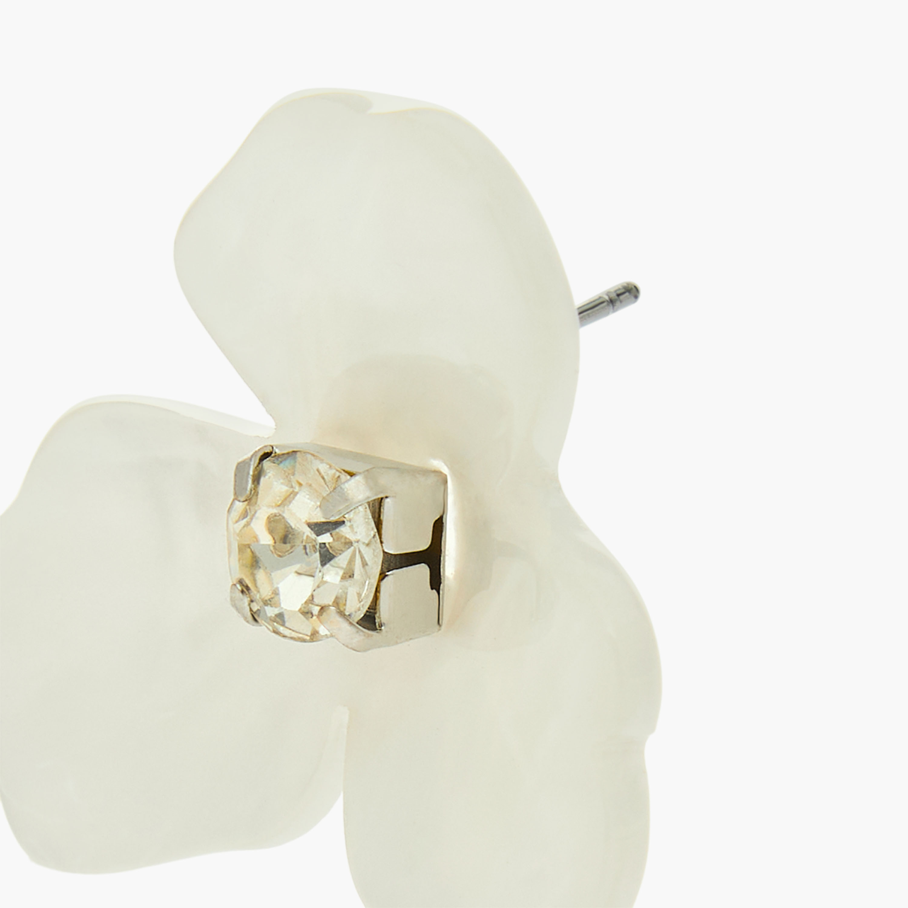 حلقان فضيية بزهور مرصعة ومكبس إغلاق خلفي-women-watchesandjewellery-jewellery-earrings-image-3