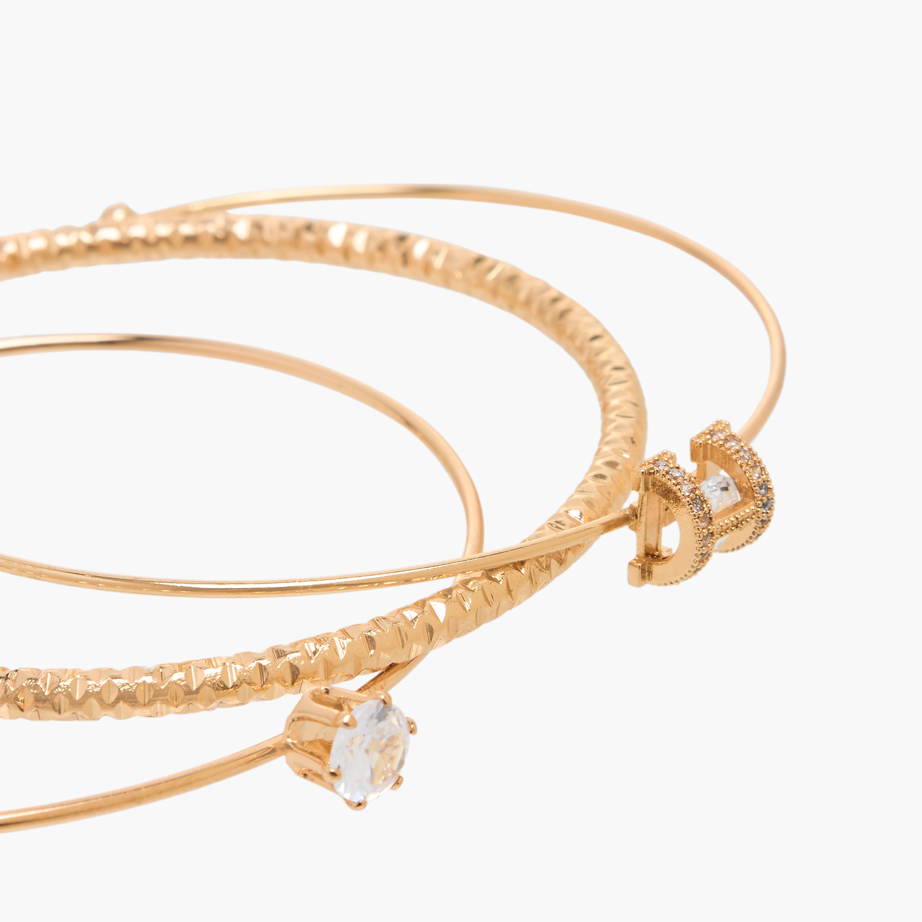 أساور ميتاليك متنوعة - عبوة من 3 قطع-women-watchesandjewellery-jewellery-banglesandbracelets-image-8