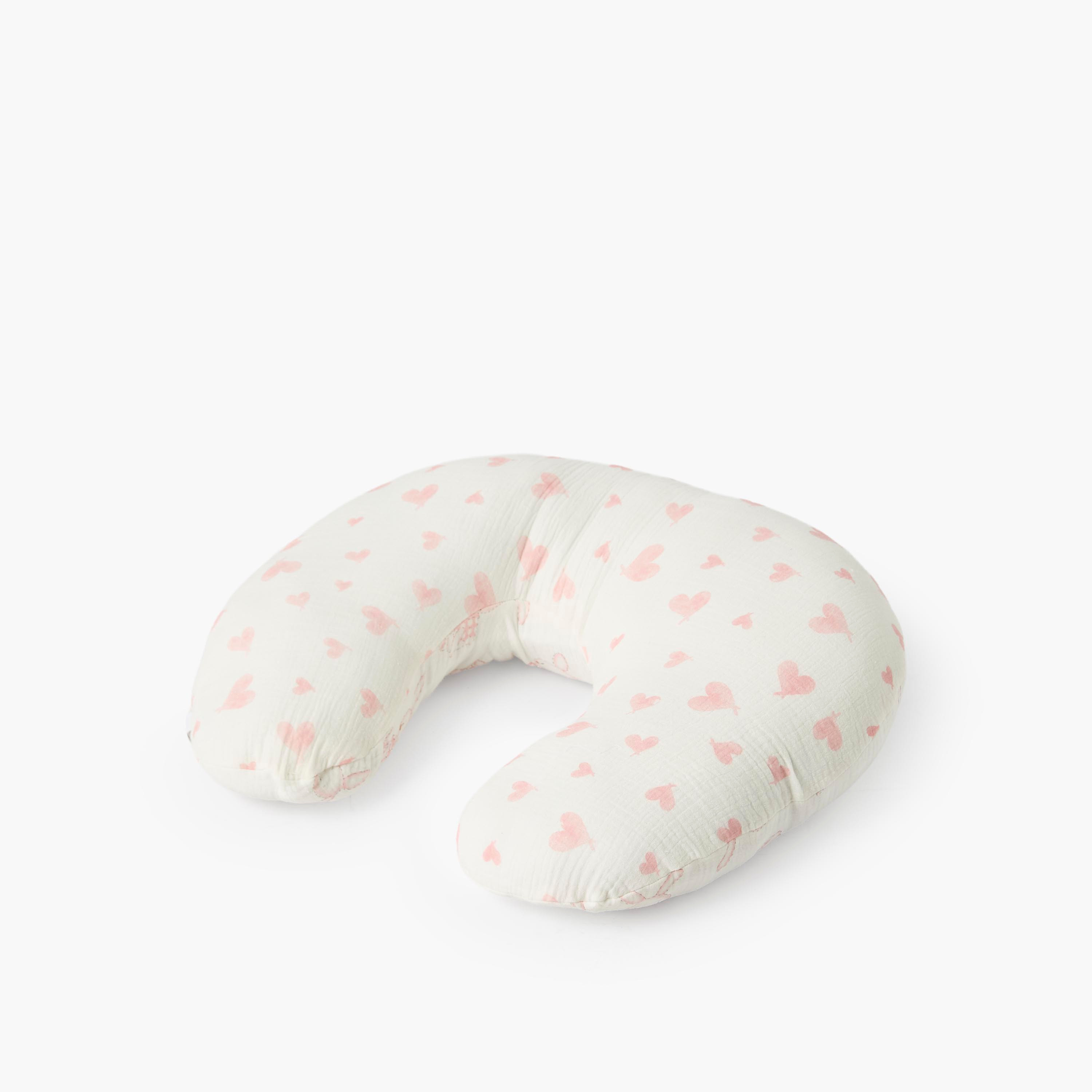 Juniors Heart Print Feeding Pillow-baby-nursery-babybedding-image-1