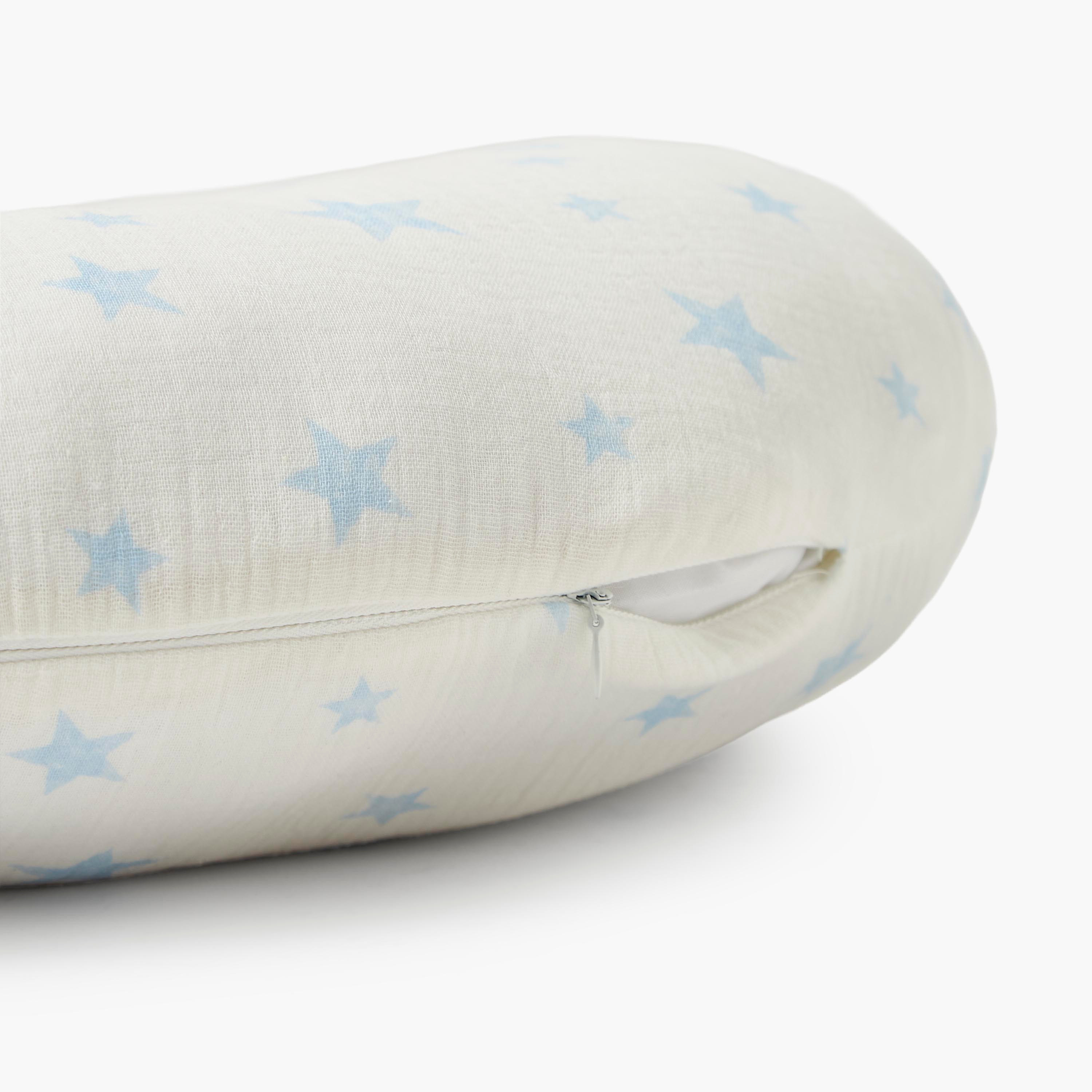 Juniors Star Print Feeding Pillow-baby-nursery-babybedding-image-4