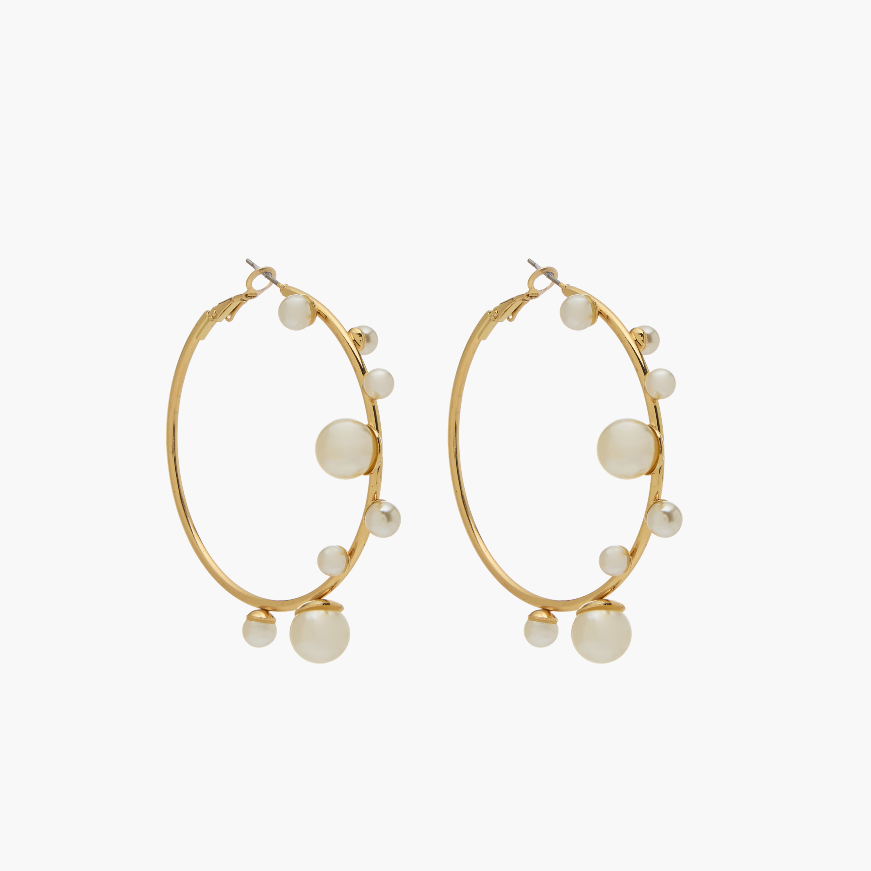 حلق طوق مزين باللؤلؤ بلون ذهبي ومشبك إغلاق-women-watchesandjewellery-jewellery-earrings-image-2