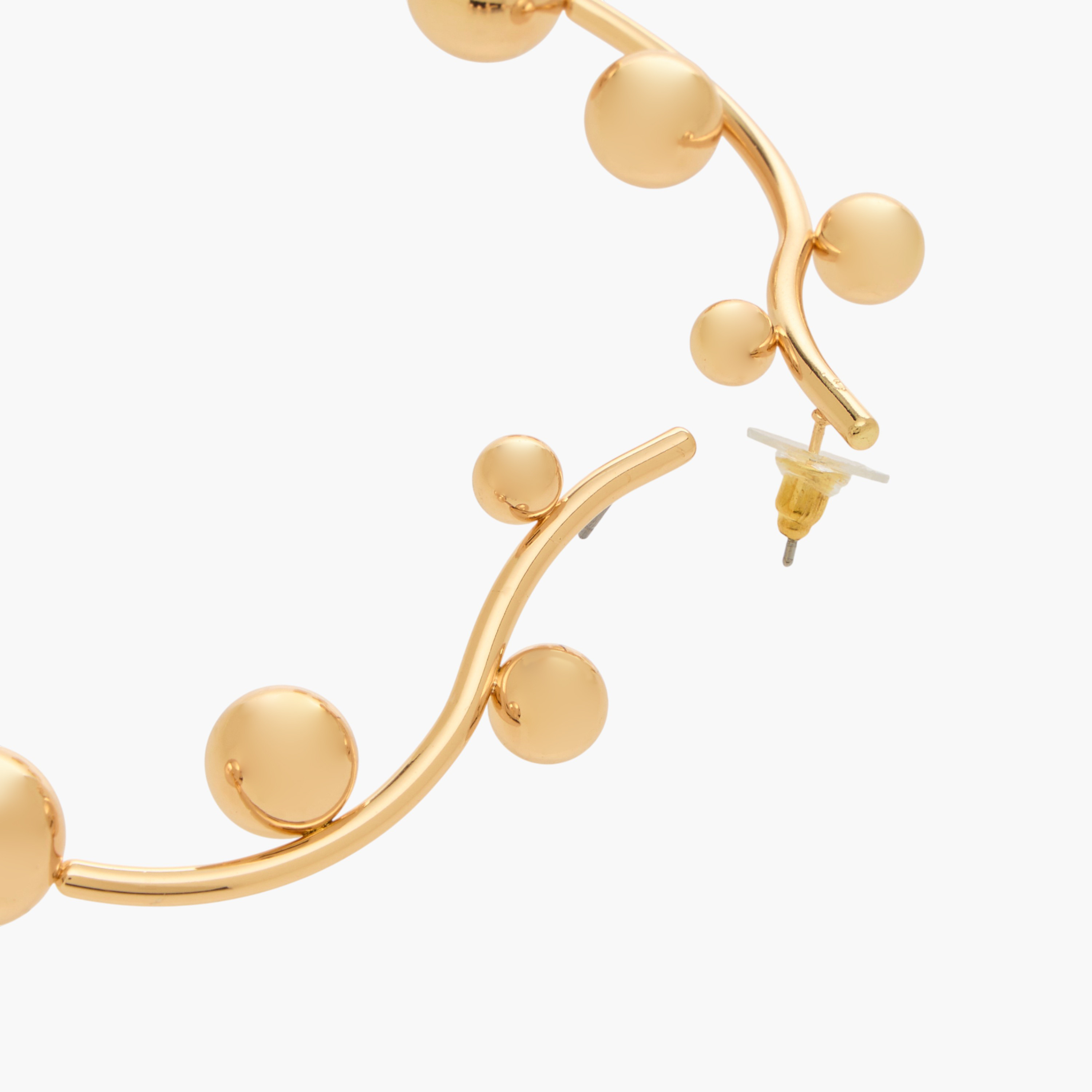 أقراط متدلية بلون ذهبي مع مكبس إغلاق خلفي-women-watchesandjewellery-jewellery-earrings-image-3