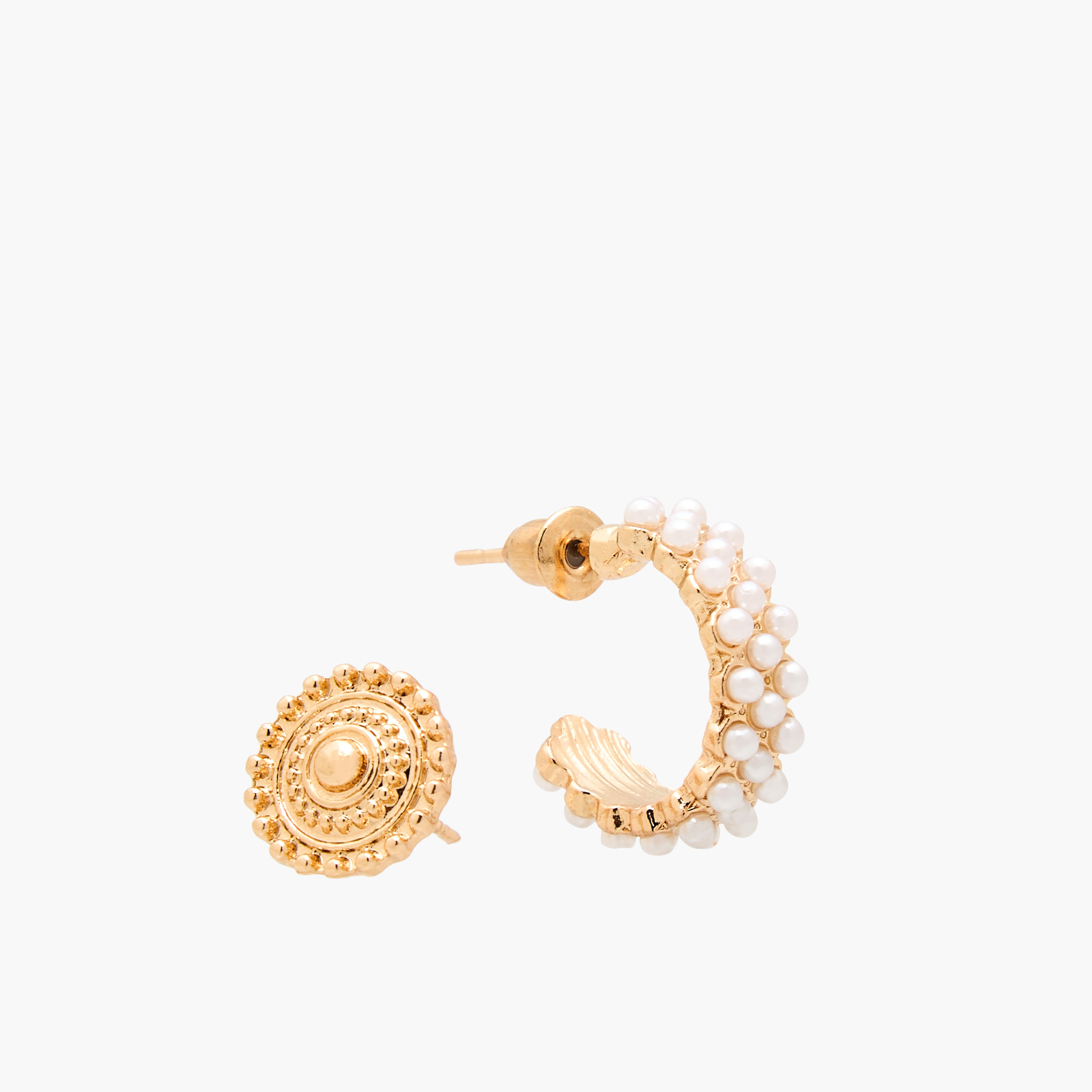 حلقان متنوعة معدن بمكبس إغلاق خلفي - عبوة 6 قطع-women-watchesandjewellery-jewellery-earrings-image-4