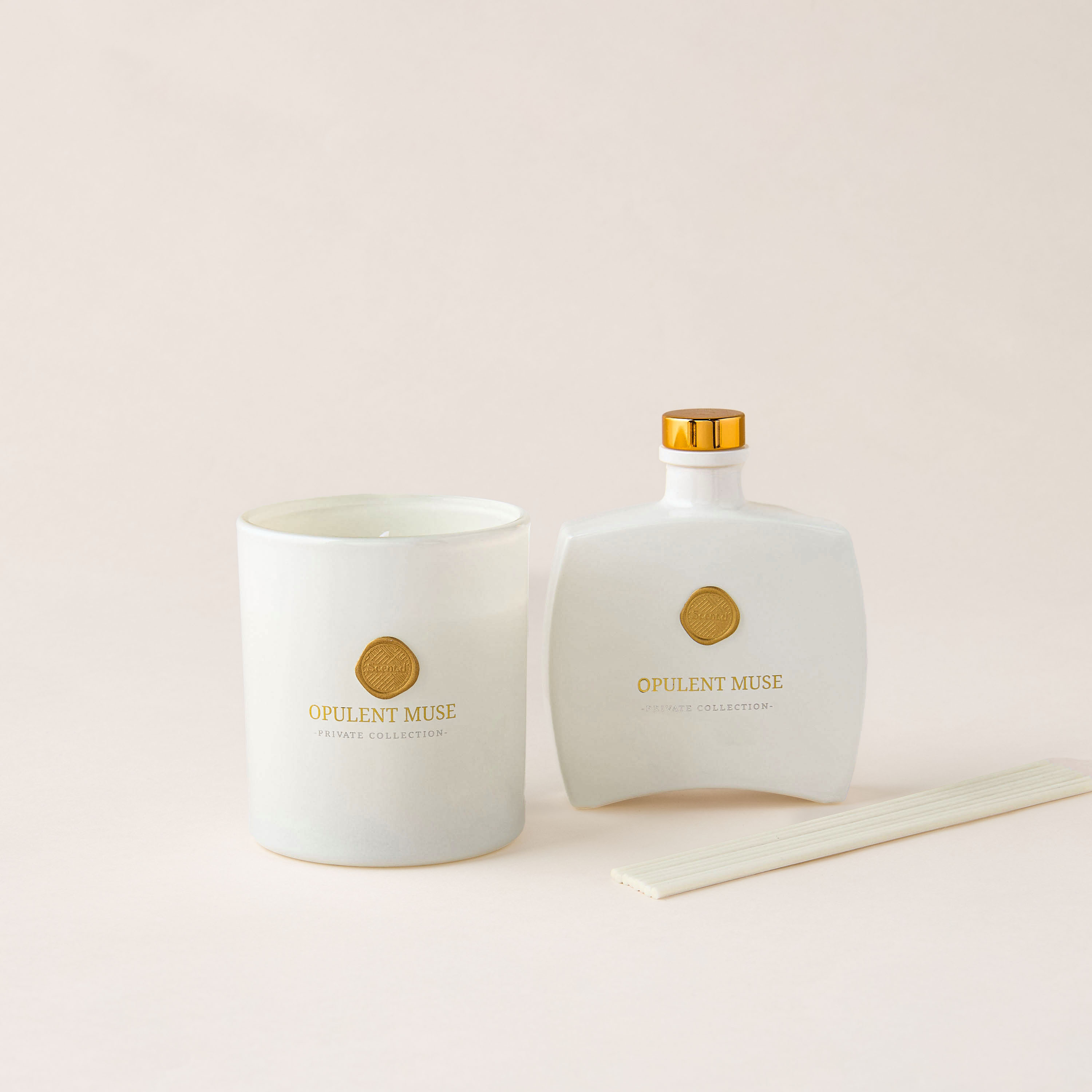 طقم هدايا قطعتين برائحة العنبر الأسود من سنت دي لندن-household-homefragrance-fragrancegiftset-image-1