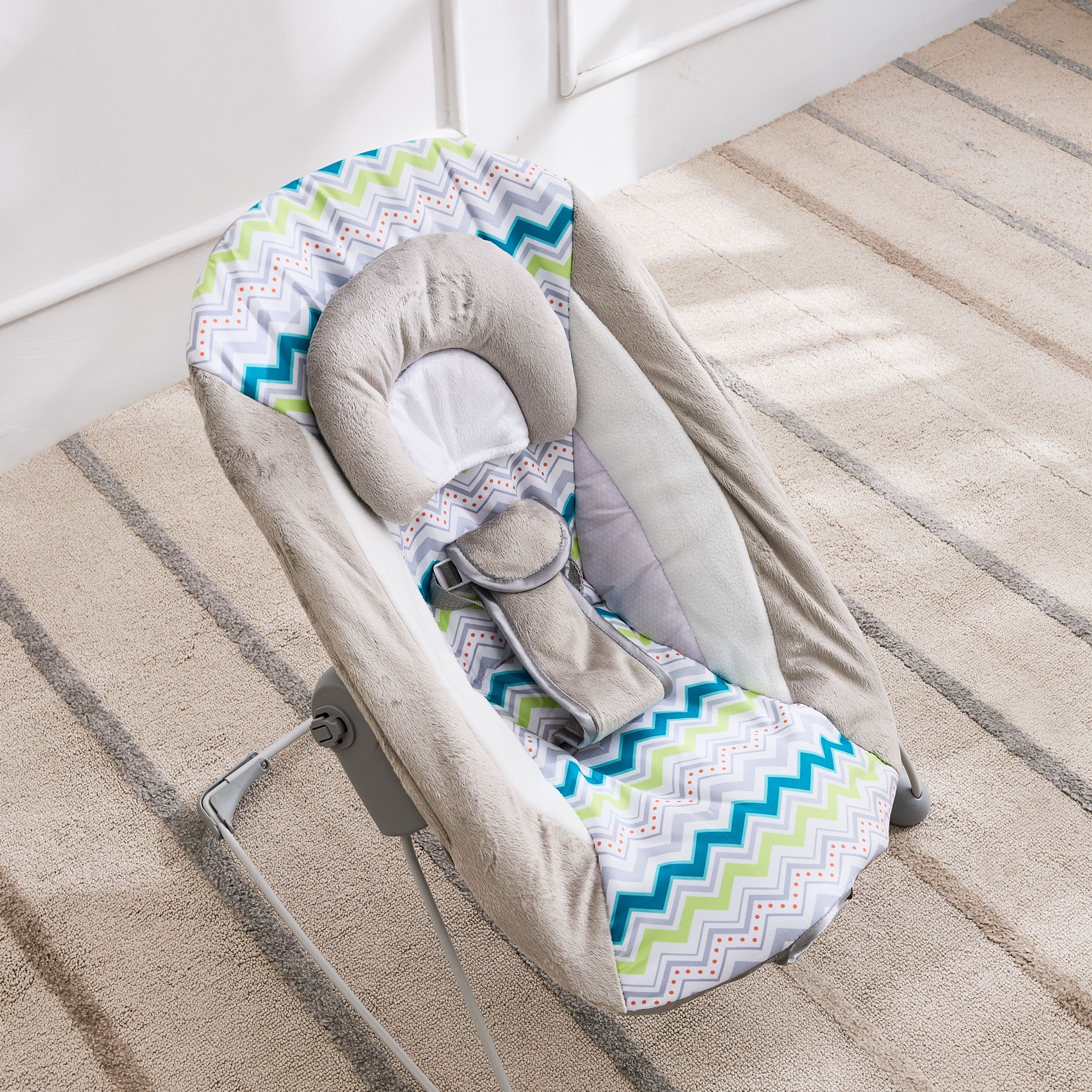 Little Bloomers Emmie Reclining Rocker with Hanging Toys-baby-infantactivity-rockers-image-4