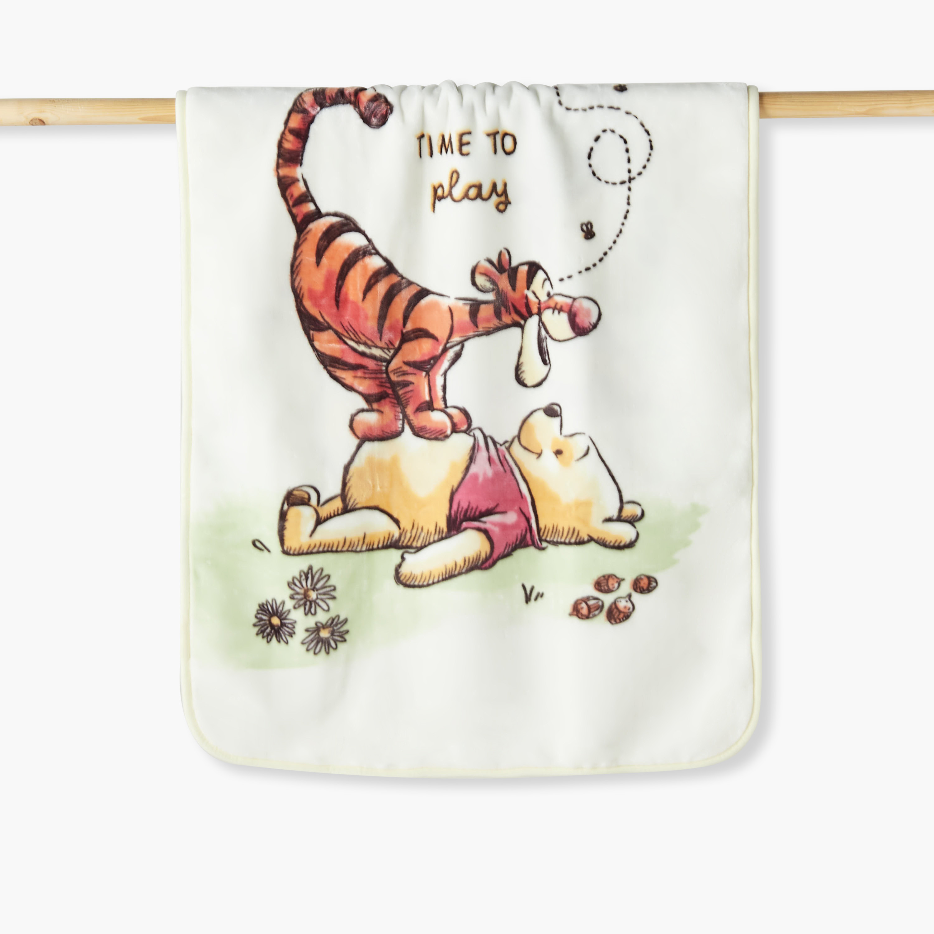 Blanket with Winnie the Pooh Print- 110x80 cm-baby-nursery-blanketsandswaddles-blanketsandquilts-image-1