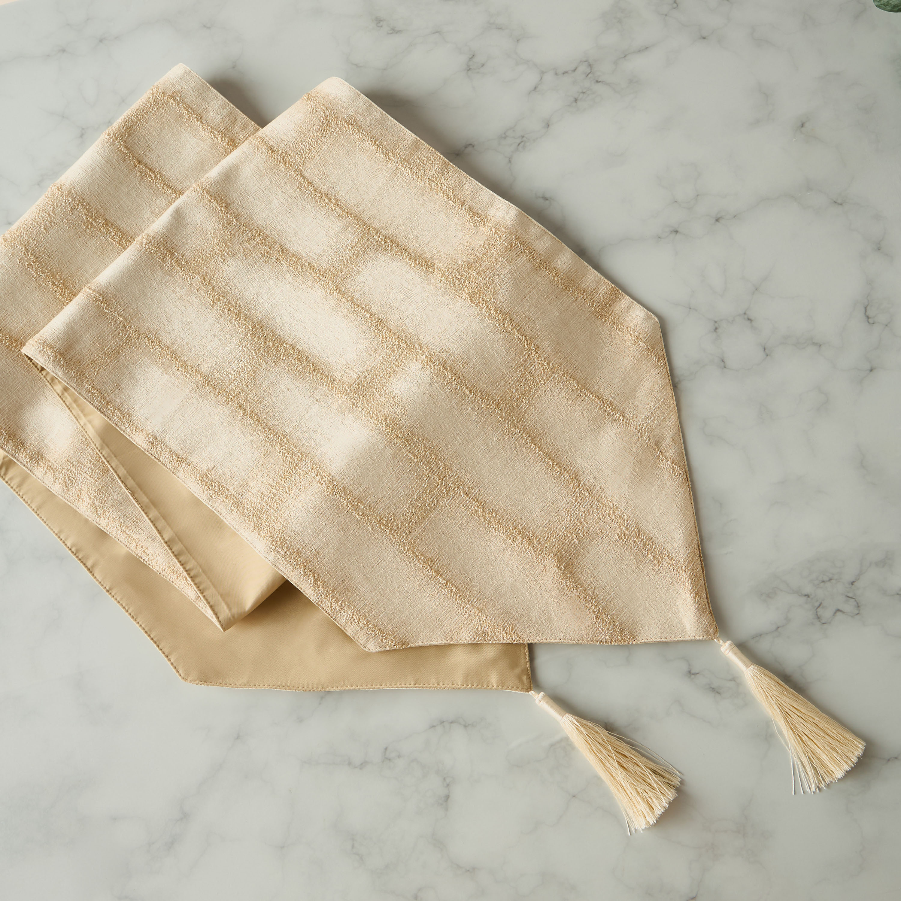 Shah Table Runner with Tassel Accent - 180x33 cms-household-dining-tablelinen-runnersandtablecovers-image-3