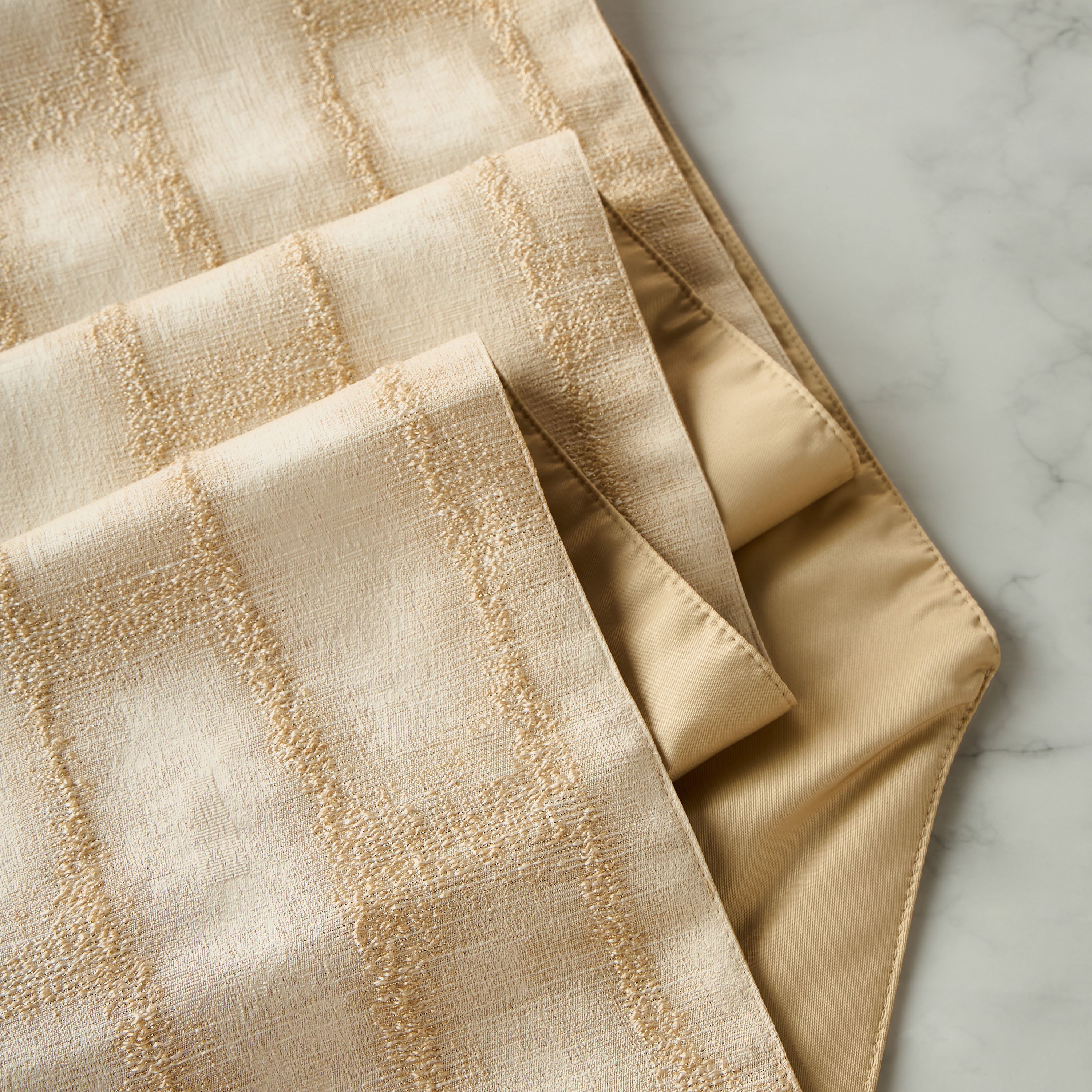 Shah Table Runner with Tassel Accent - 180x33 cms-household-dining-tablelinen-runnersandtablecovers-image-4