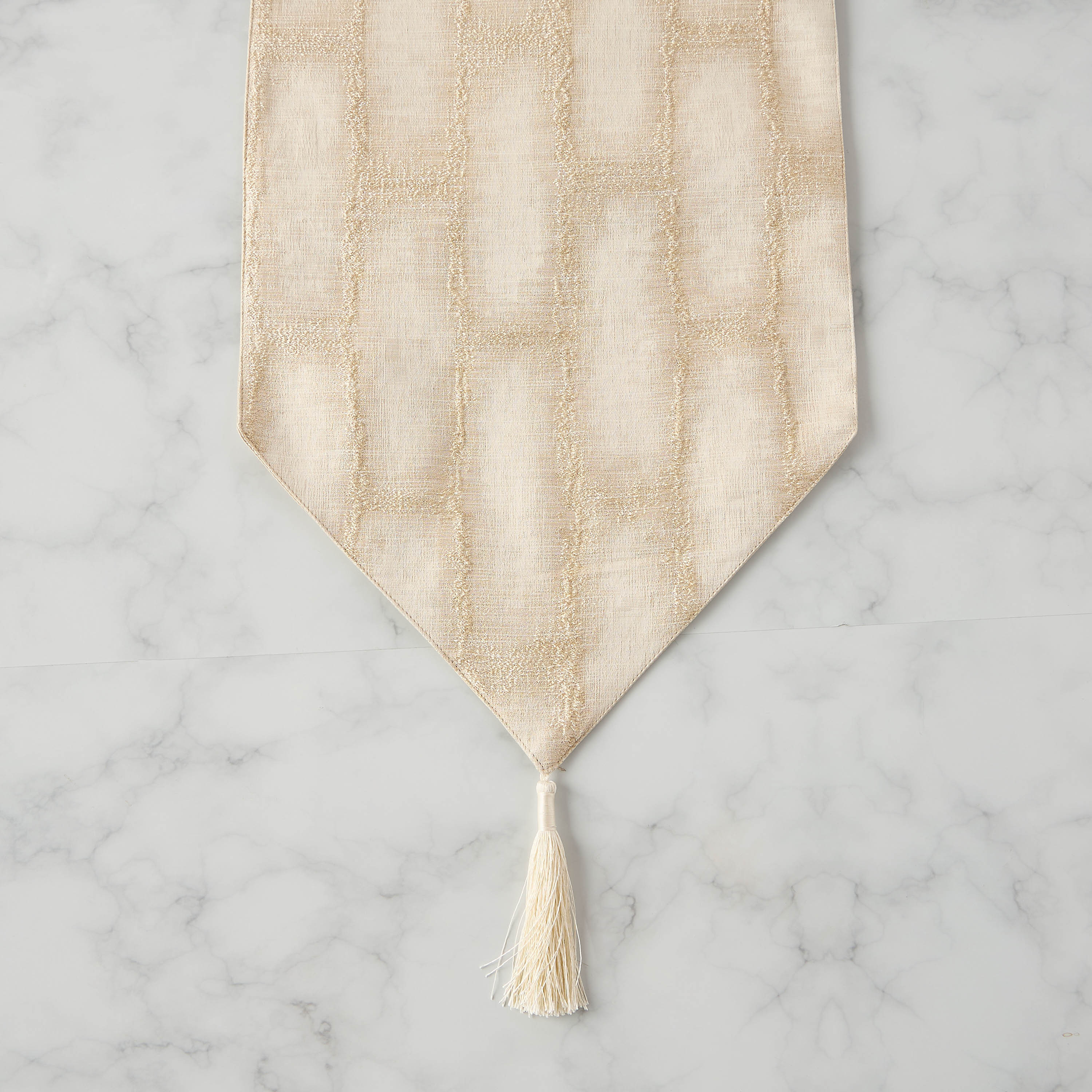 Simsar Textured Table Runner - 260x33 cms-household-dining-tablelinen-runnersandtablecovers-image-2