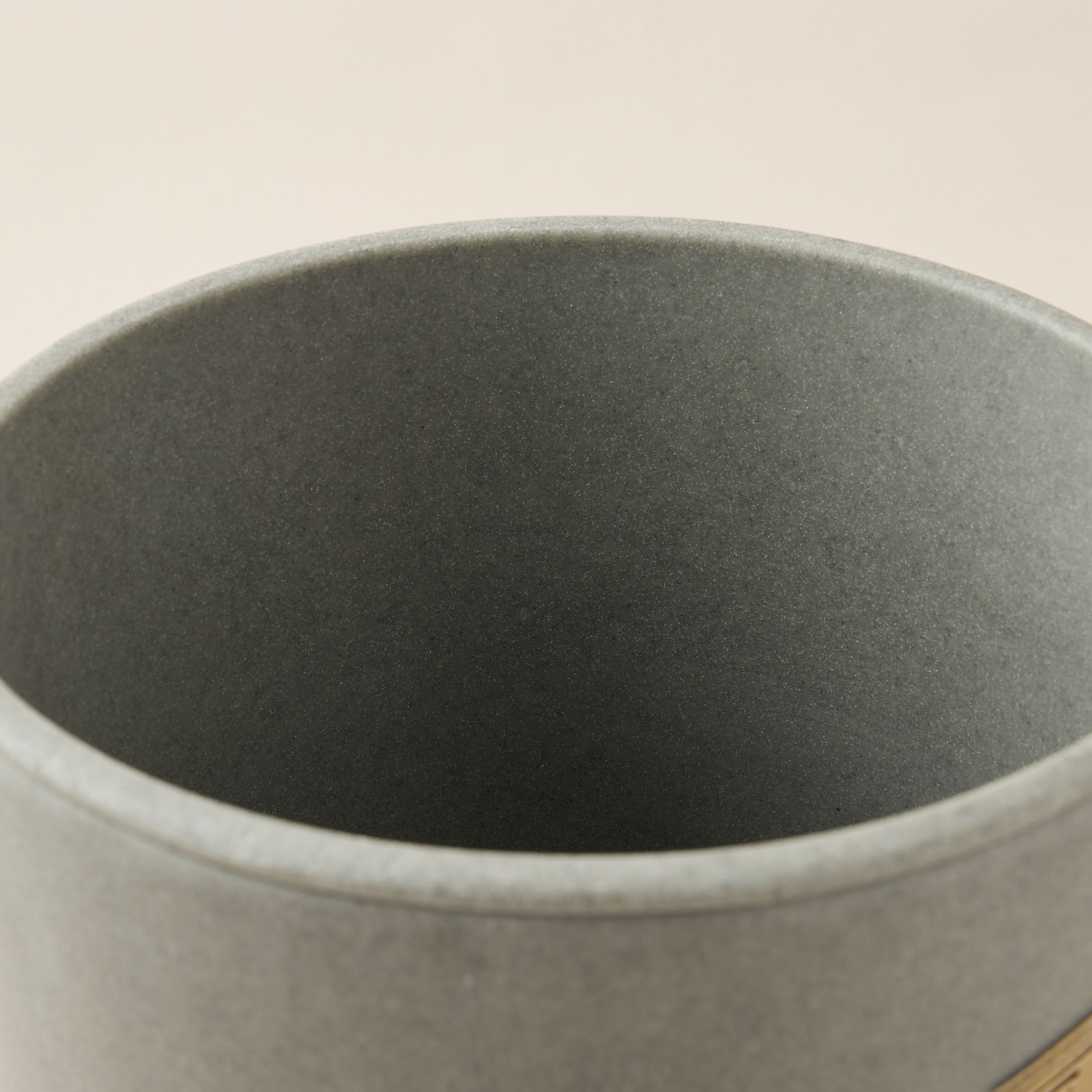 Feather Accent Waste Bin-household-bathandlaundry-wastebinsandaccessories-image-4