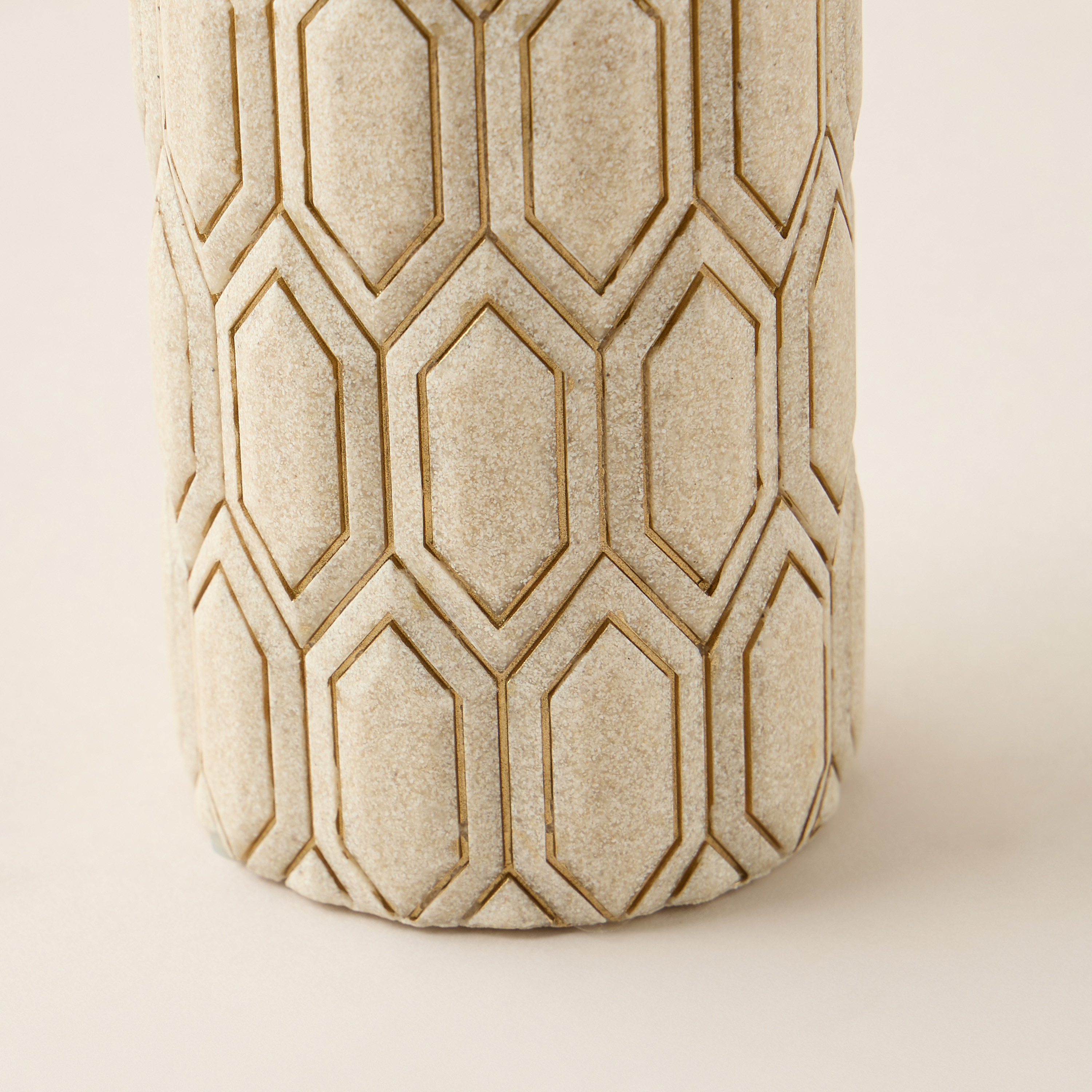 Darwaza Geometric Textured Tumbler-household-bathandlaundry-bathaccessories-toothbrushholdersandtumblers-image-4