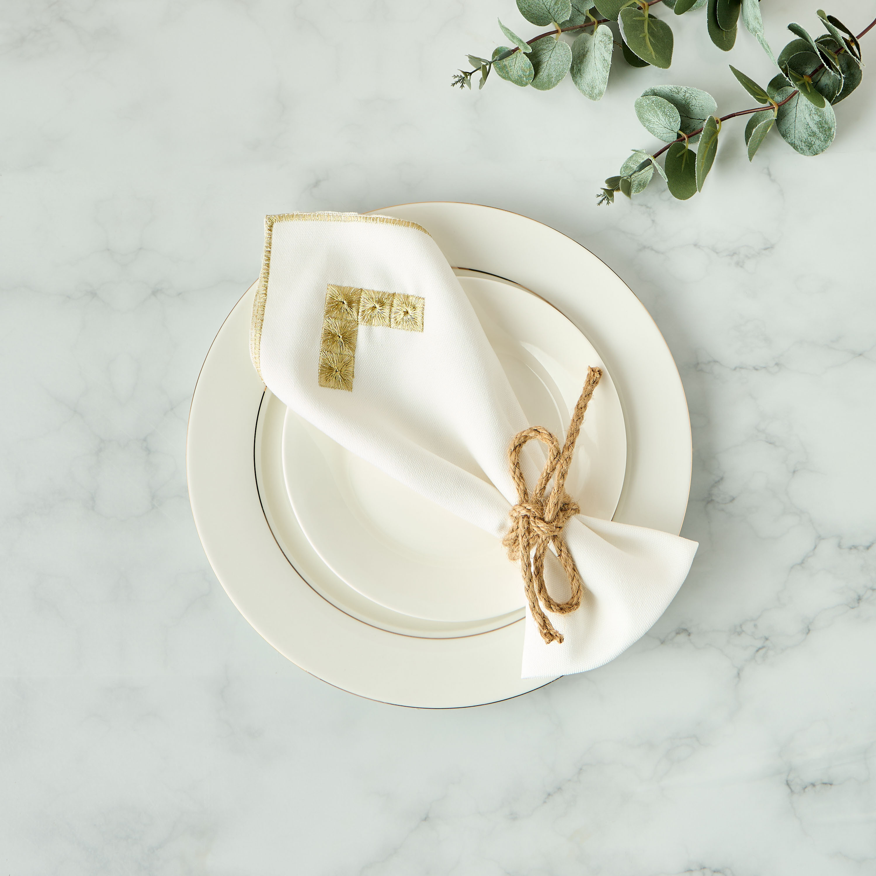 Nomad Luxe 4-Piece Embroidered Napkin Set - 43x43 cms-household-dining-tablelinen-napkinsandaccessories-image-1