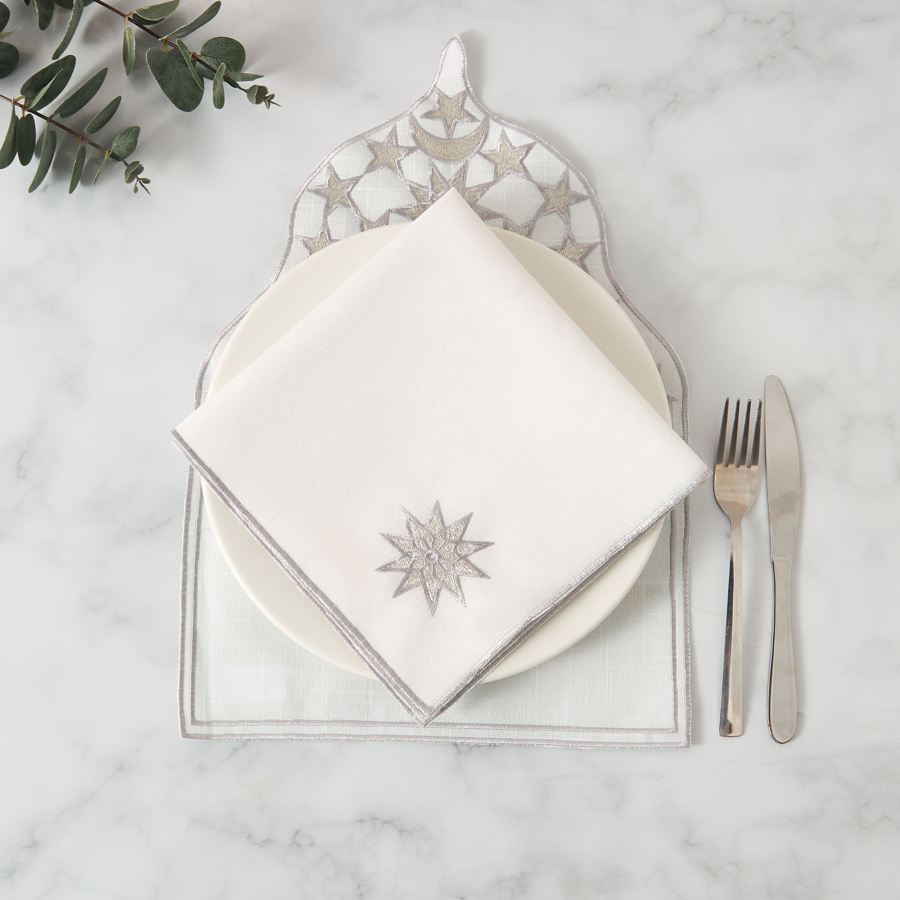 Noor 4-Piece Embroidered Napkin Set-household-dining-tablelinen-napkinsandaccessories-image-1