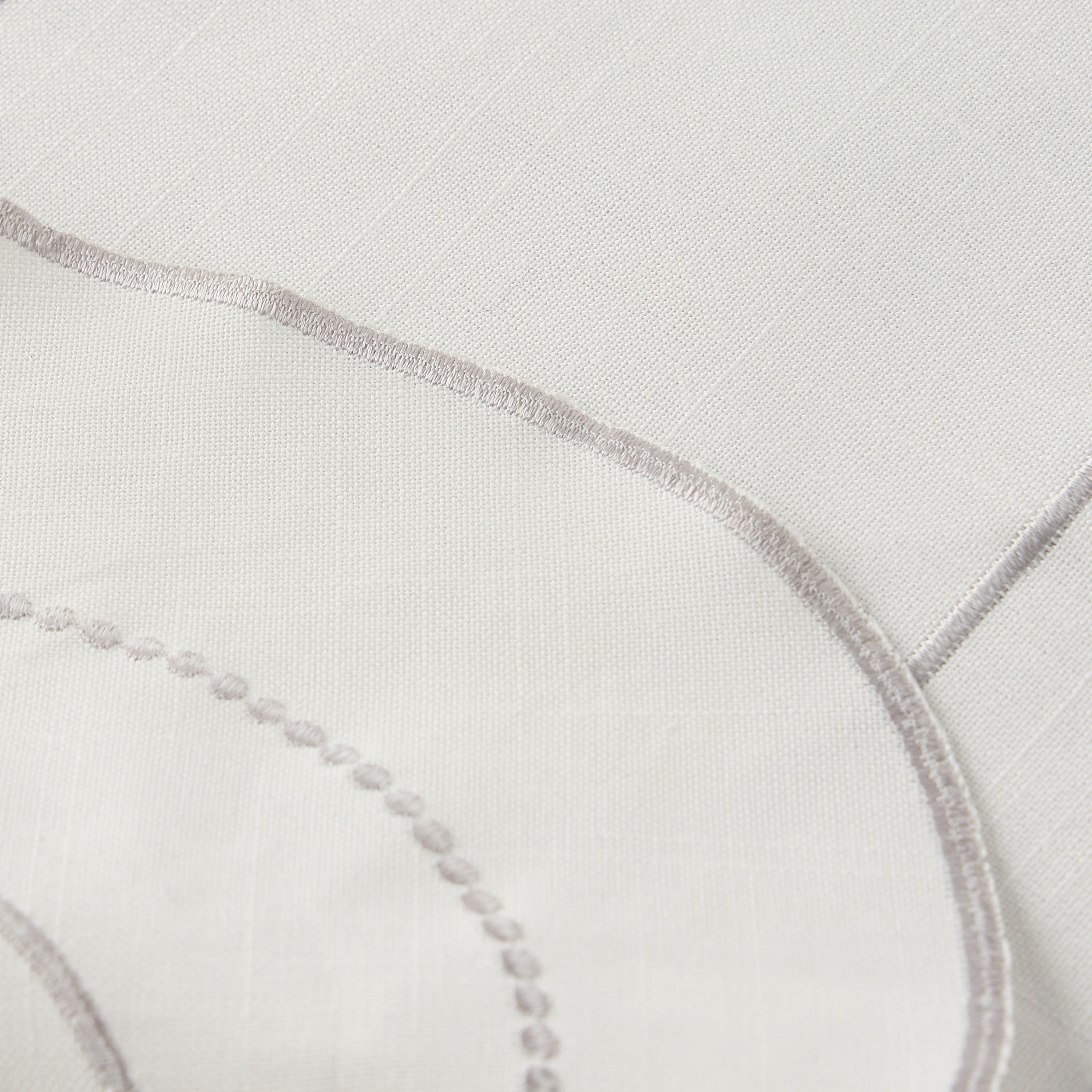 Noor Door Embroidered Table Runner - 180x33 cms-household-dining-tablelinen-runnersandtablecovers-image-4