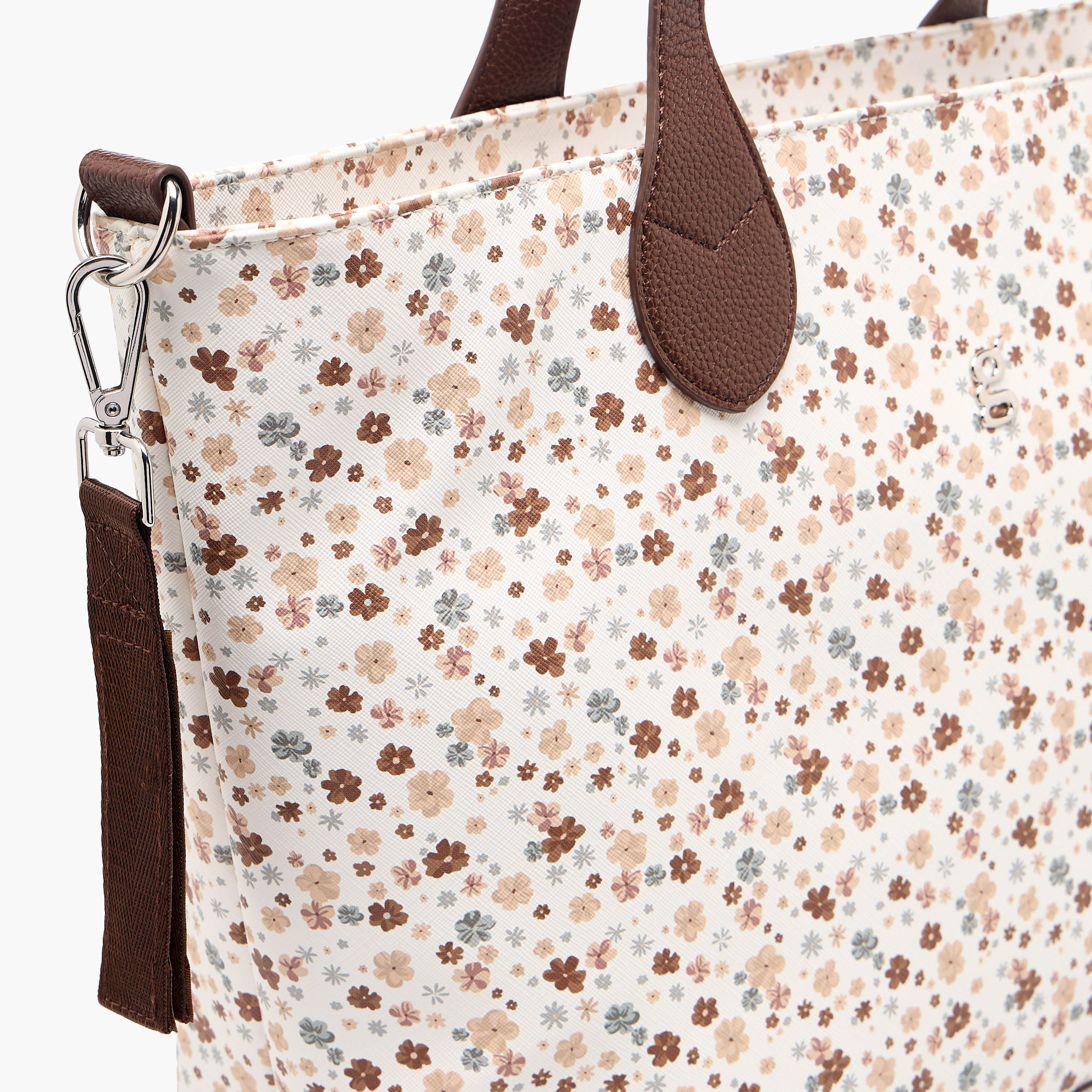 Giggles Diaper Bag with Floral Print-baby-gear-diaperbags-image-8