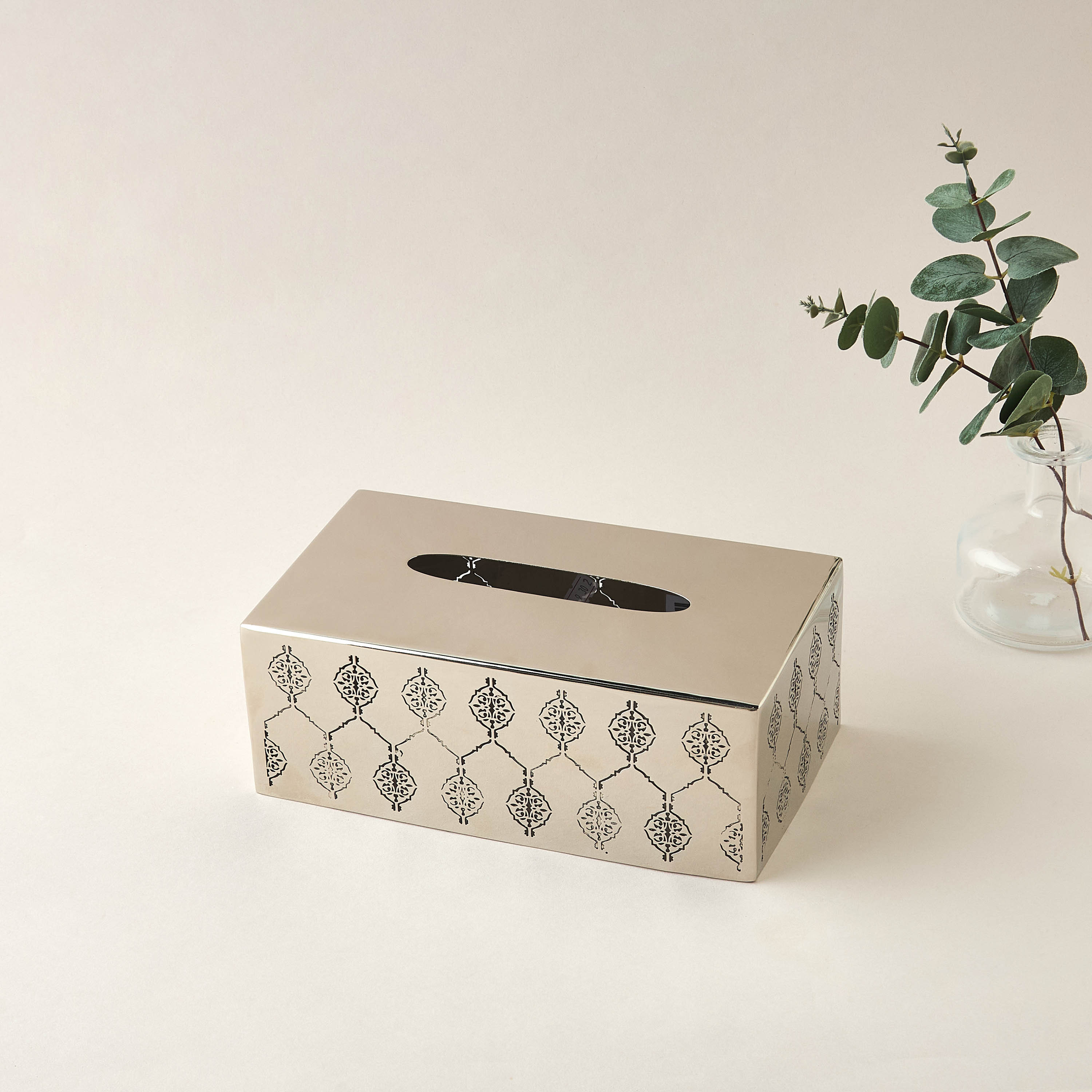 Marakkech Cutout Detail Tissue Holder-household-bathandlaundry-bathaccessories-tissueboxesandcottonjars-image-2