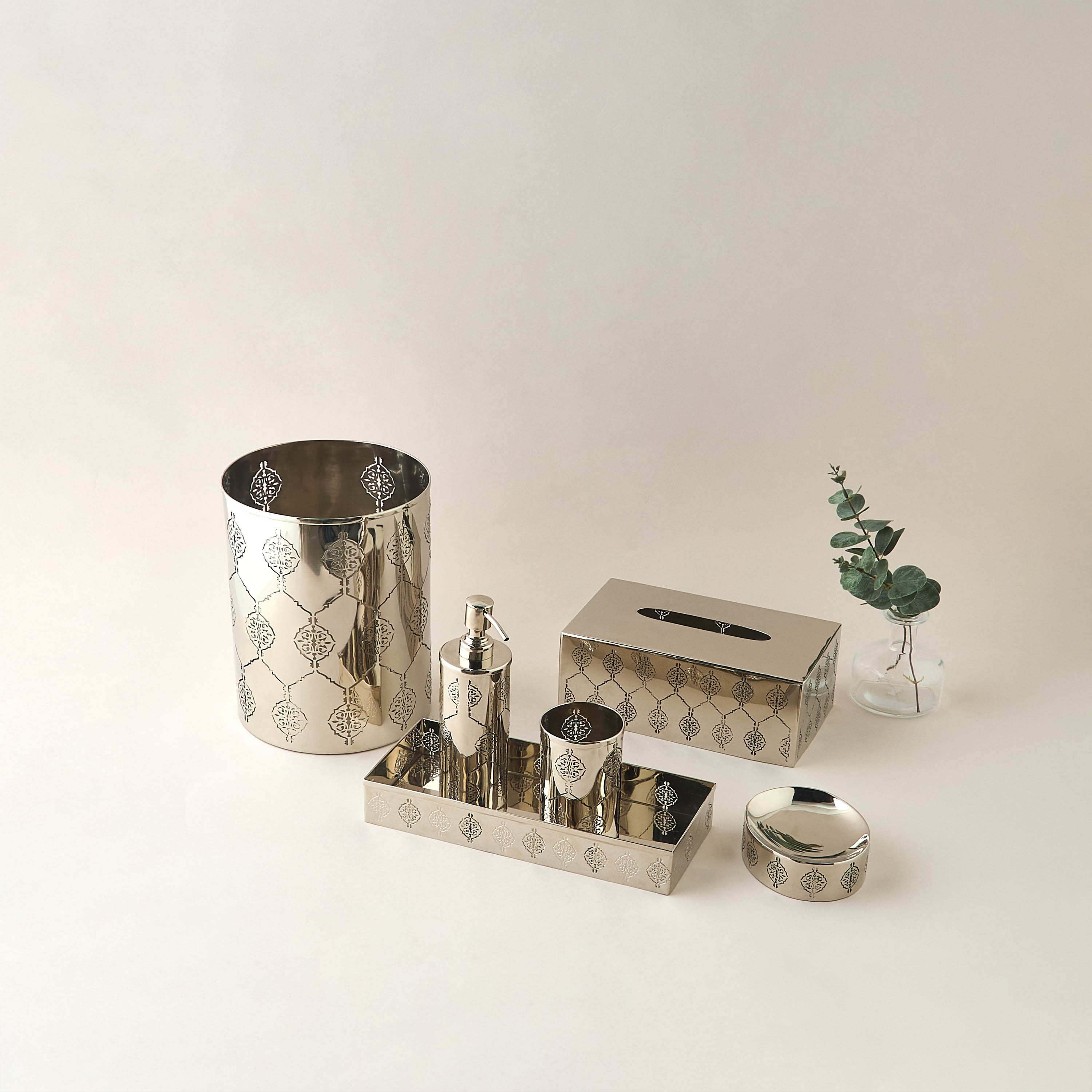 Marakkech Cutout Detail Tissue Holder-household-bathandlaundry-bathaccessories-tissueboxesandcottonjars-image-5