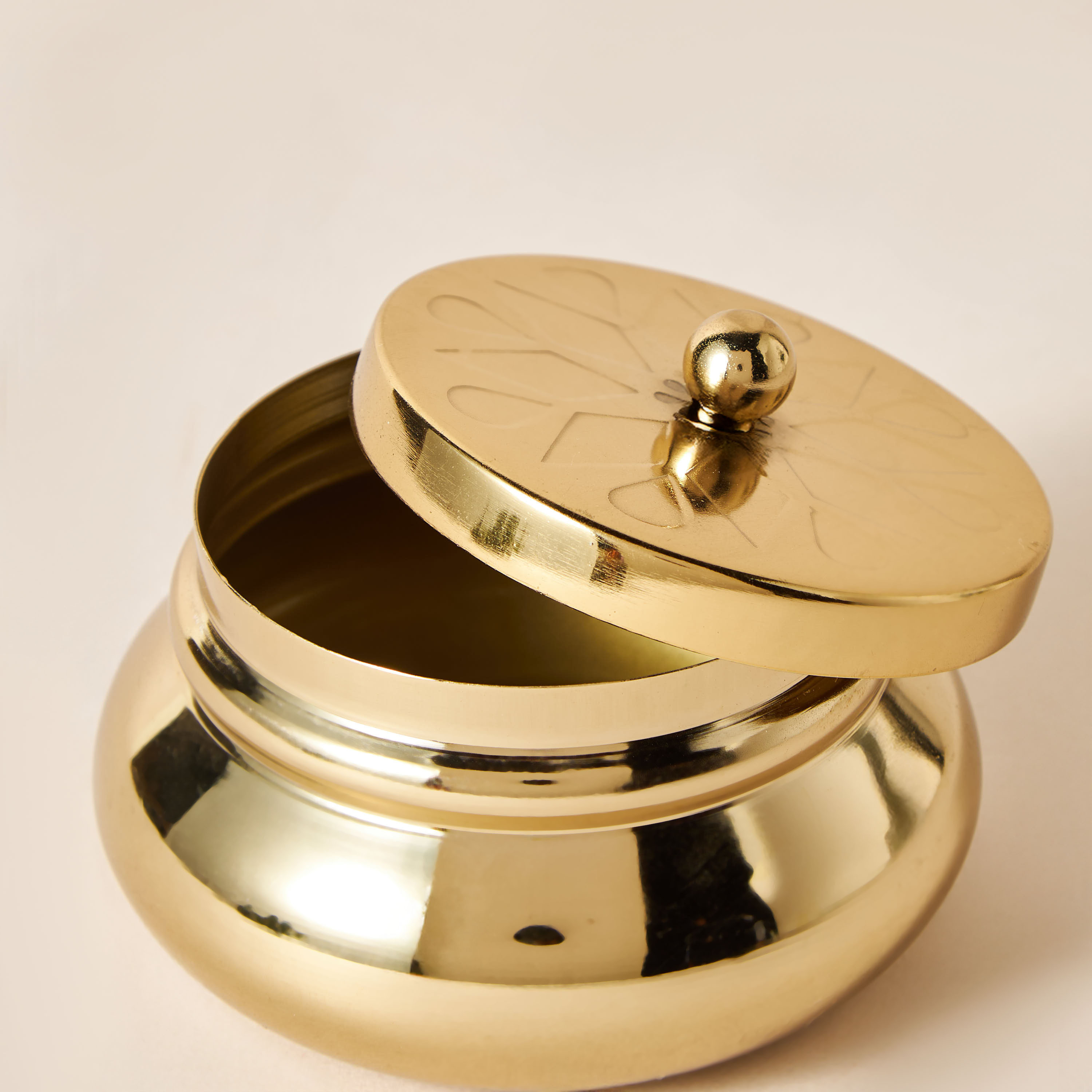 Metal 4-Piece Bowl and Tray Set-household-dining-serveware-servingtrays-image-4