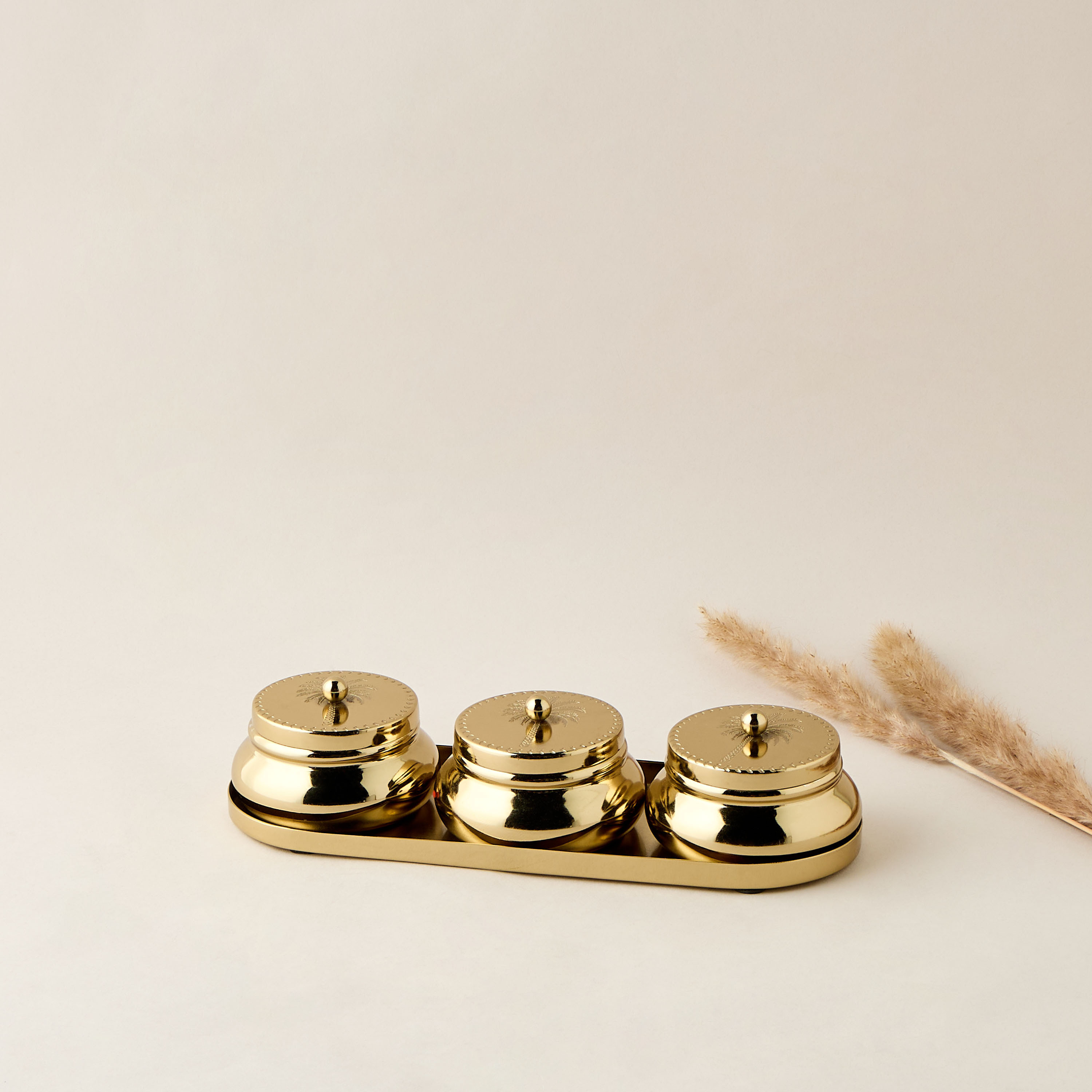 طقم أوعية بنقوش نخلة 3 قطع مع صينية-household-dining-serveware-servingtrays-image-1