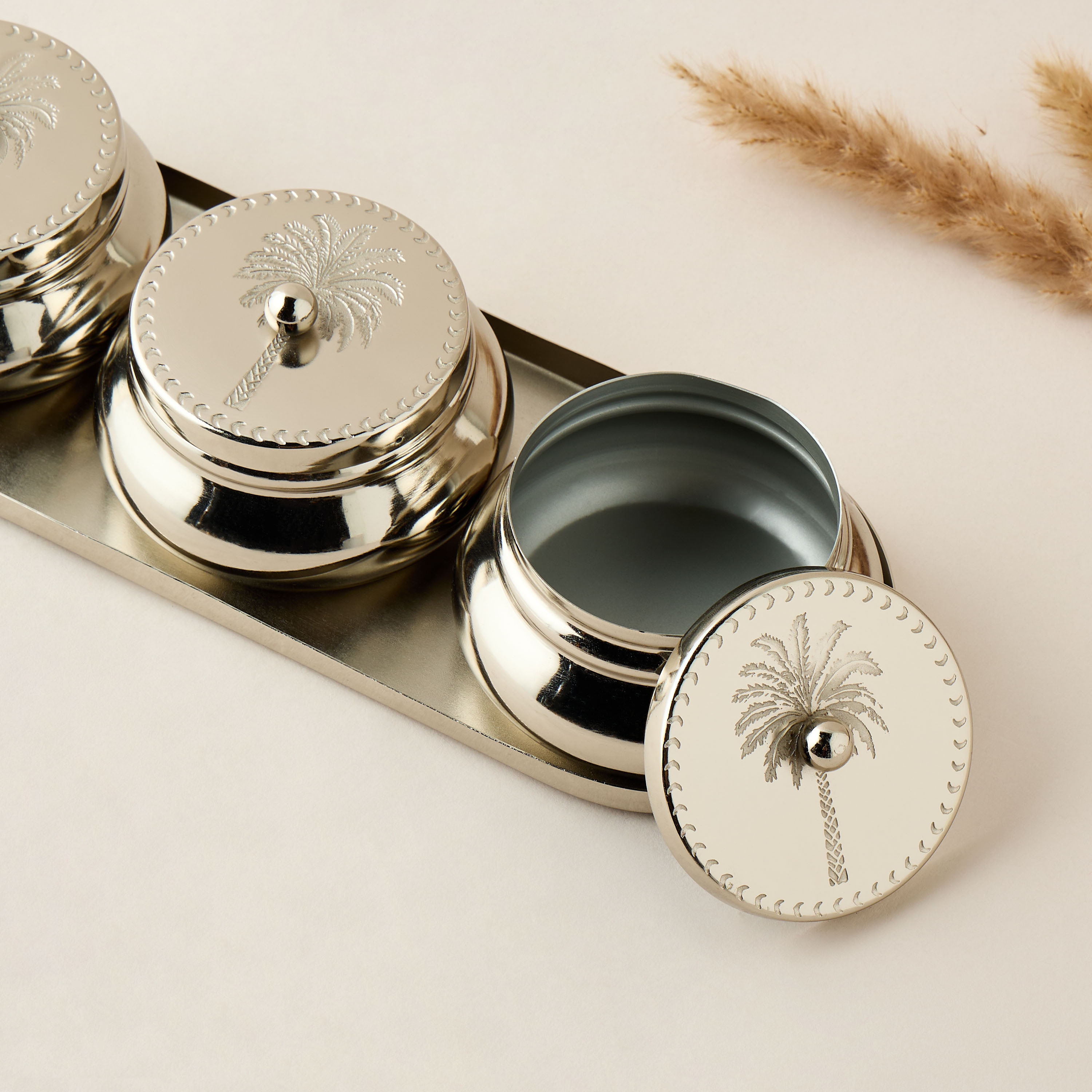 طقم أوعية بنقوش نخلة 3 قطع مع صينية-household-dining-serveware-servingtrays-image-3