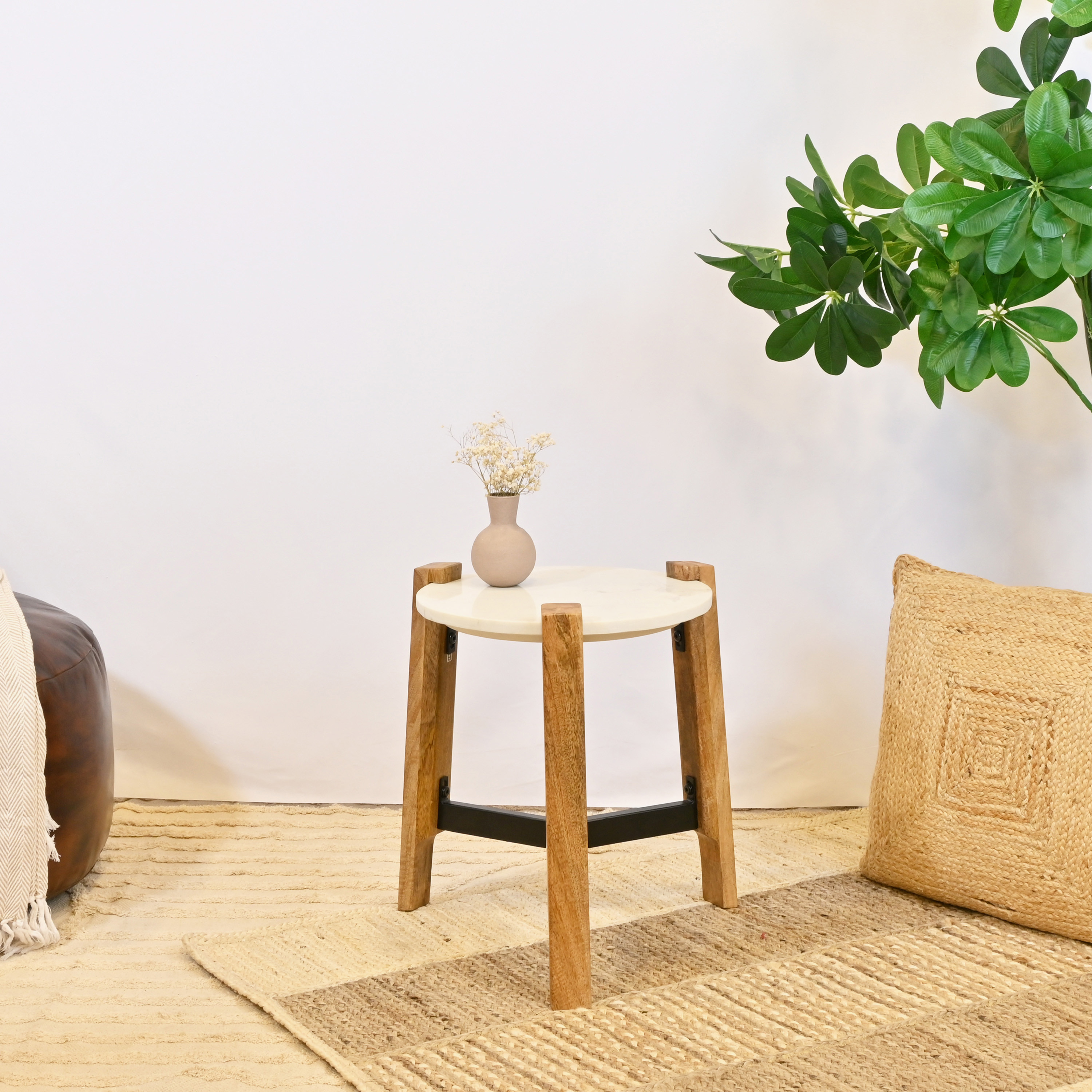 طاولة جانبية بسطح رخامي من لايف ستايل - 40x50 سم-furniture-livingroom-sideandendtables-image-1