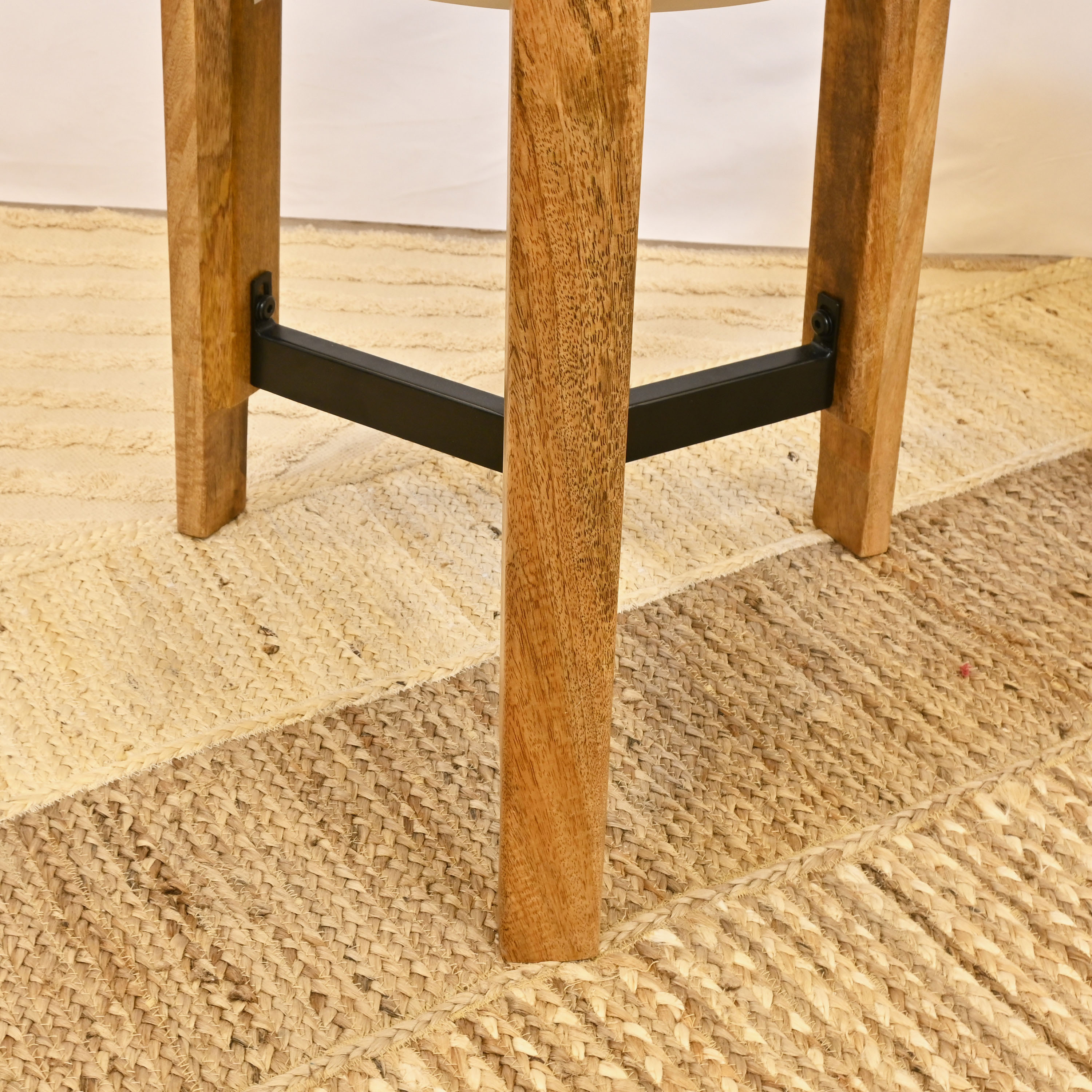طاولة جانبية بسطح رخامي من لايف ستايل - 40x50 سم-furniture-livingroom-sideandendtables-image-4