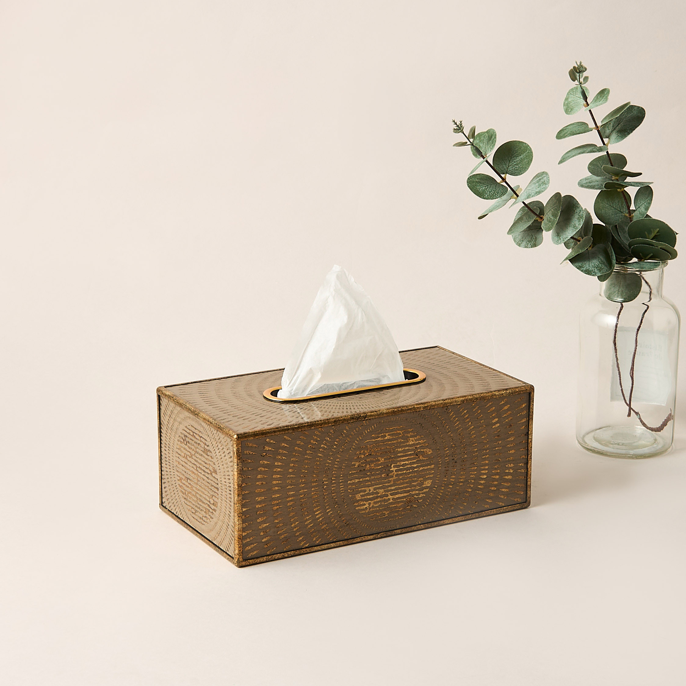 Textured Decorative Tissue Holder-household-decor-boxesandtrays-image-1