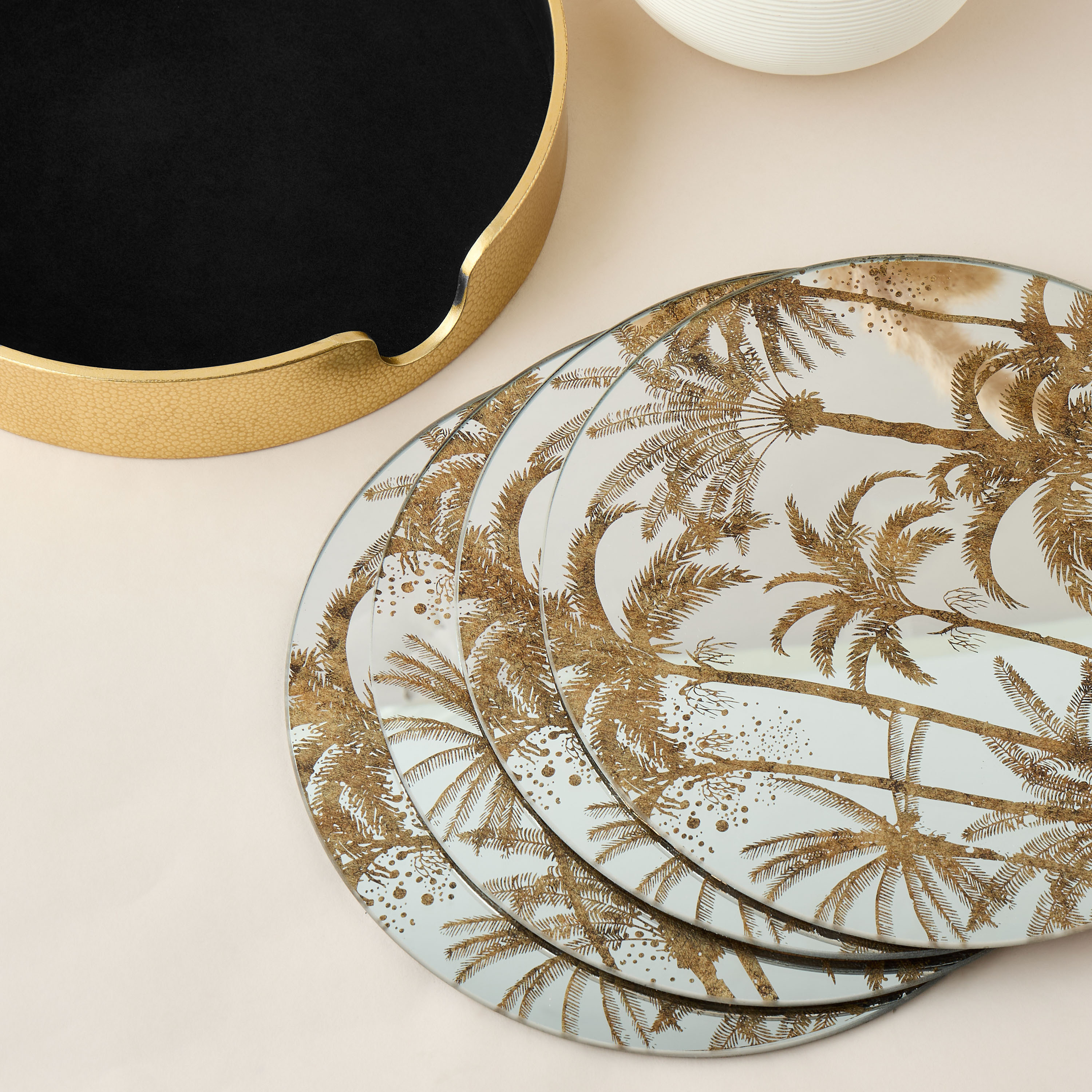 طقم لبادات ديكورية مع رف 4 قطع بتصميم نخيل-household-dining-tablelinen-placemats-image-4